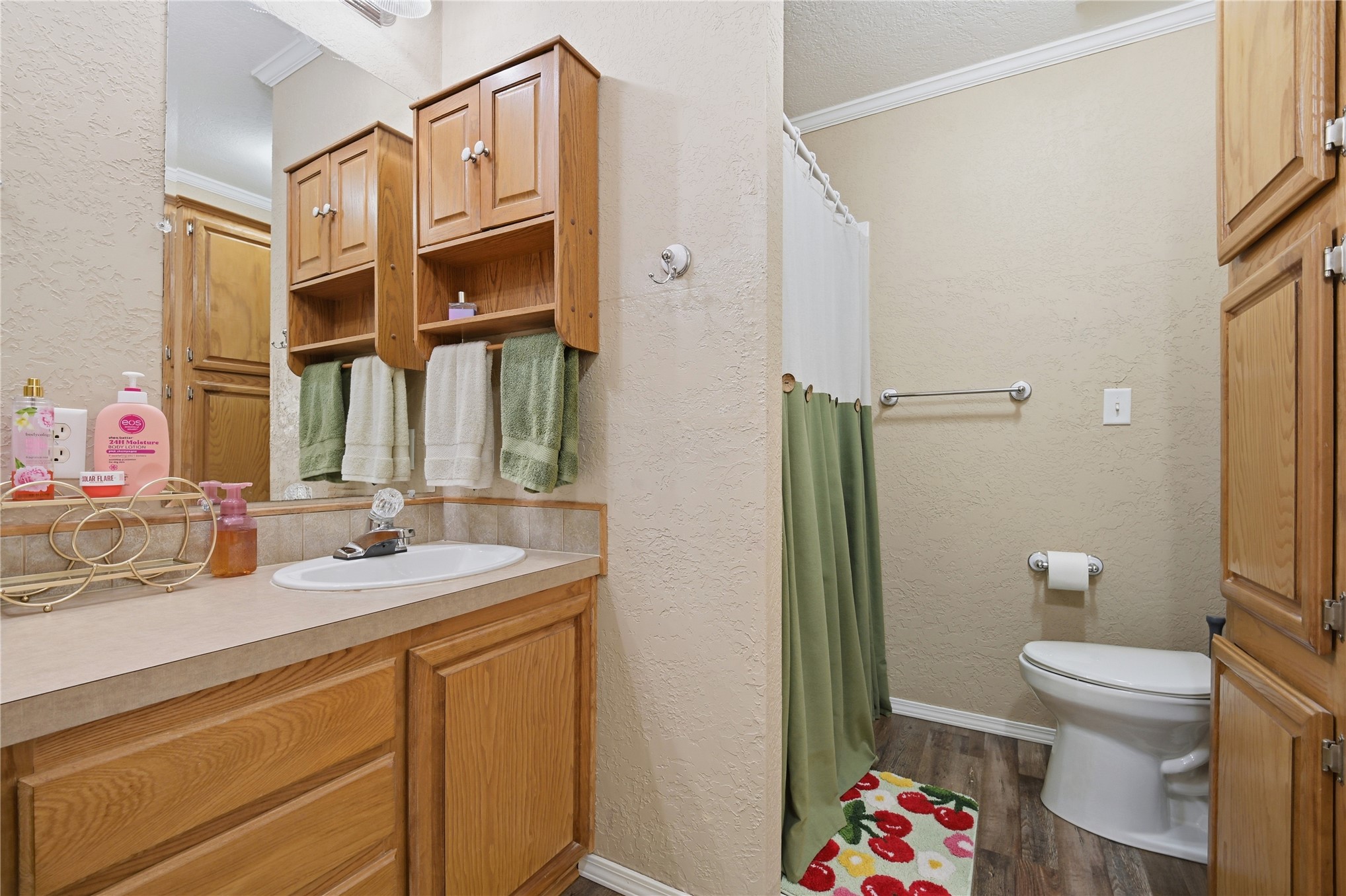 602 Labrea Property Photo 18