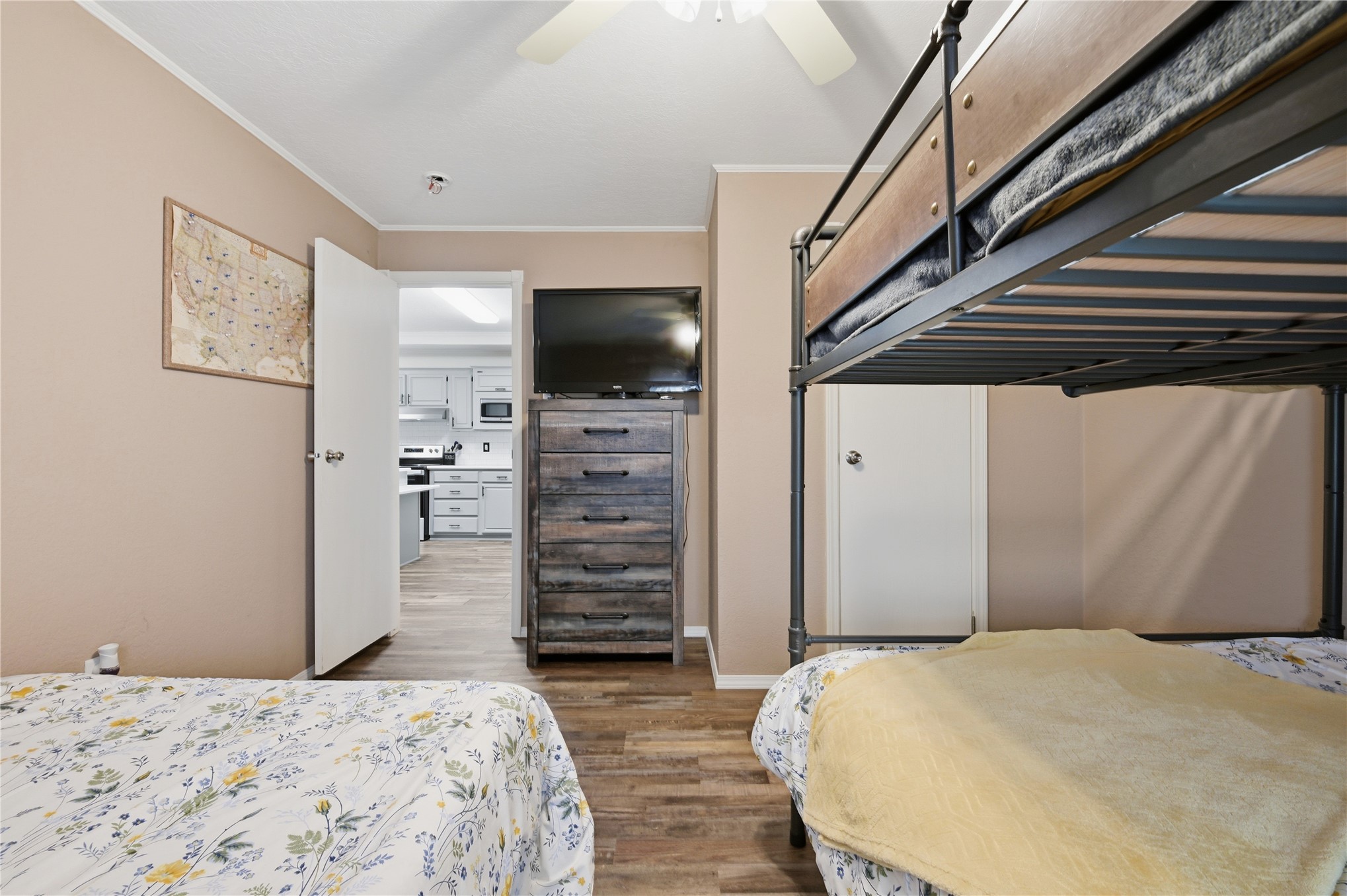 602 Labrea Property Photo 27