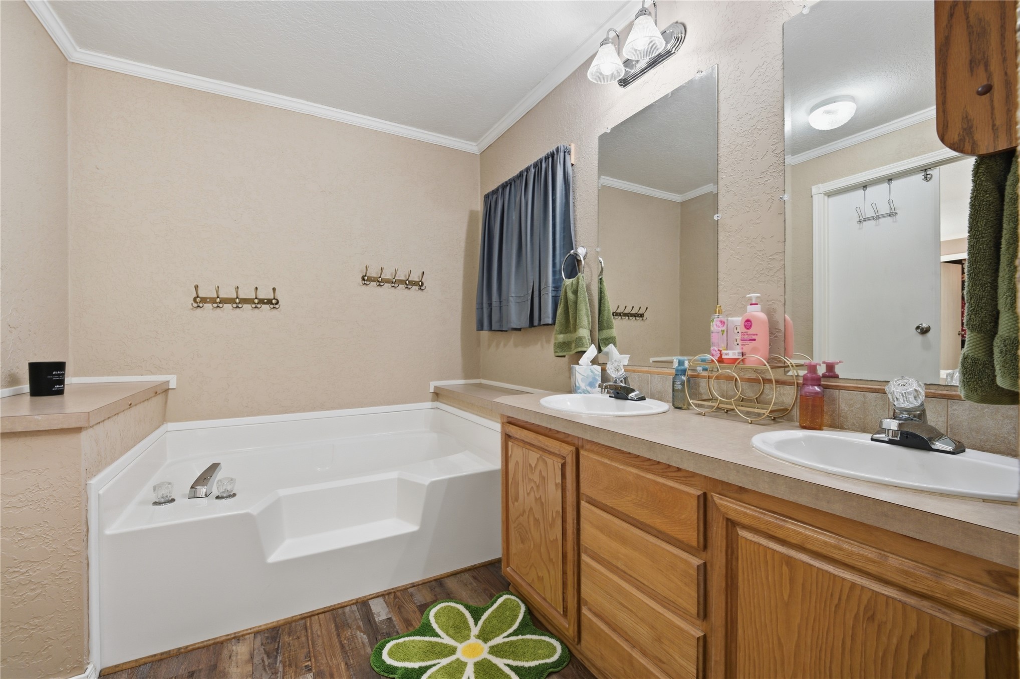 602 Labrea Property Photo 31