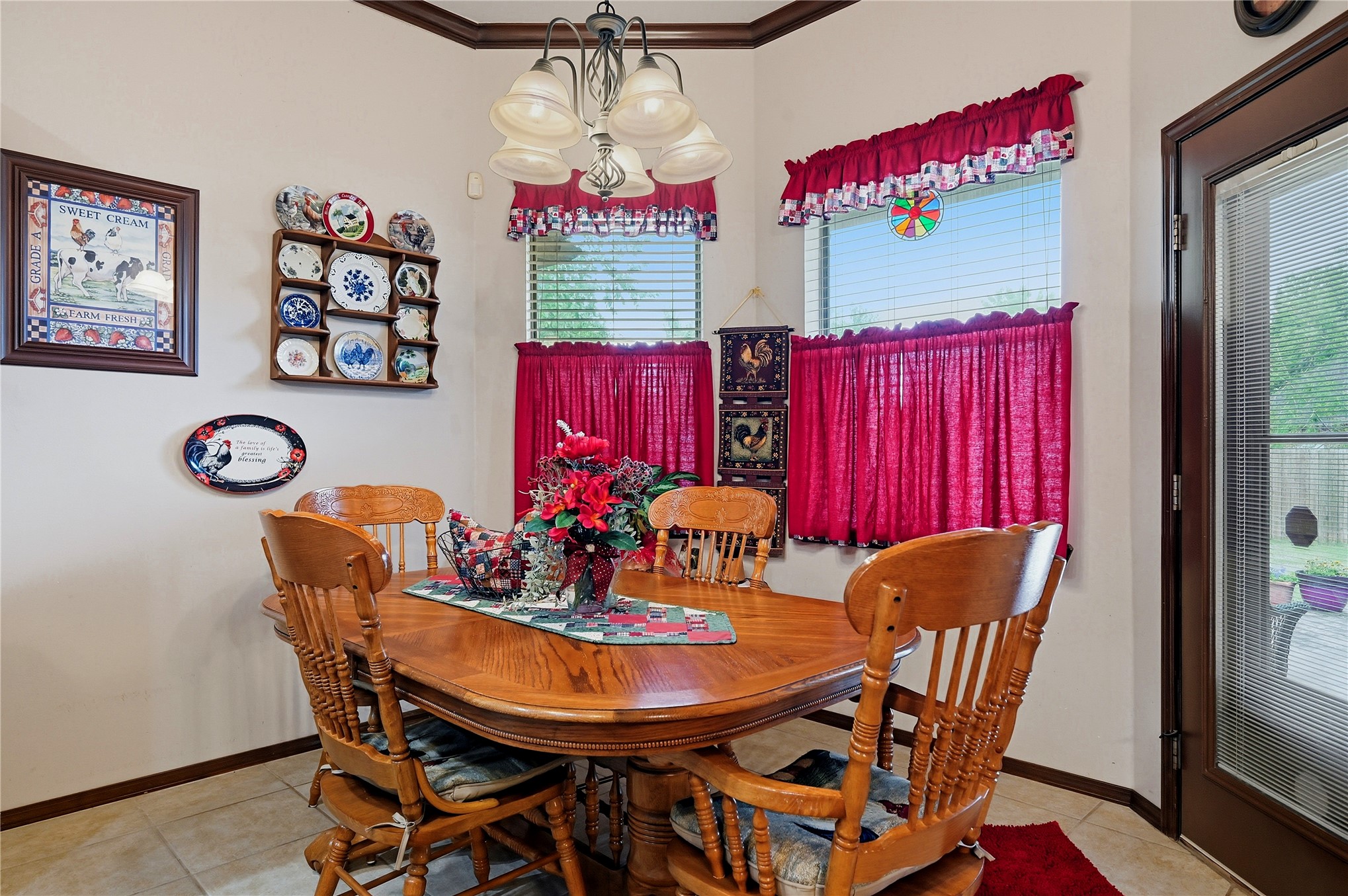 5714 Remington Circle S Property Photo 7
