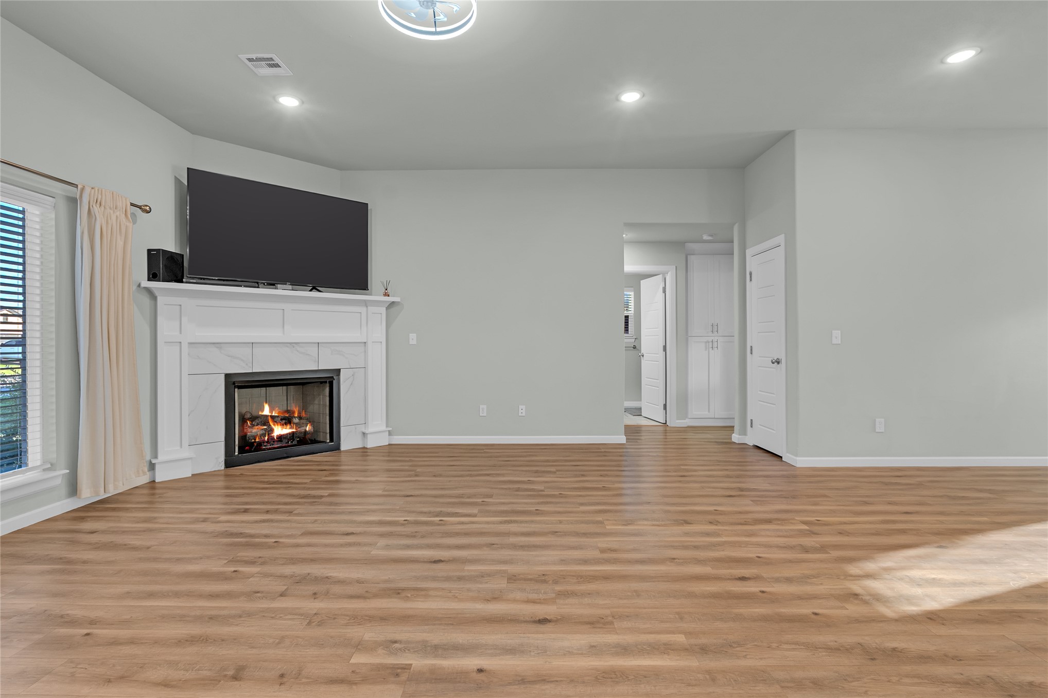 3968 S 152 Avenue Property Photo 9