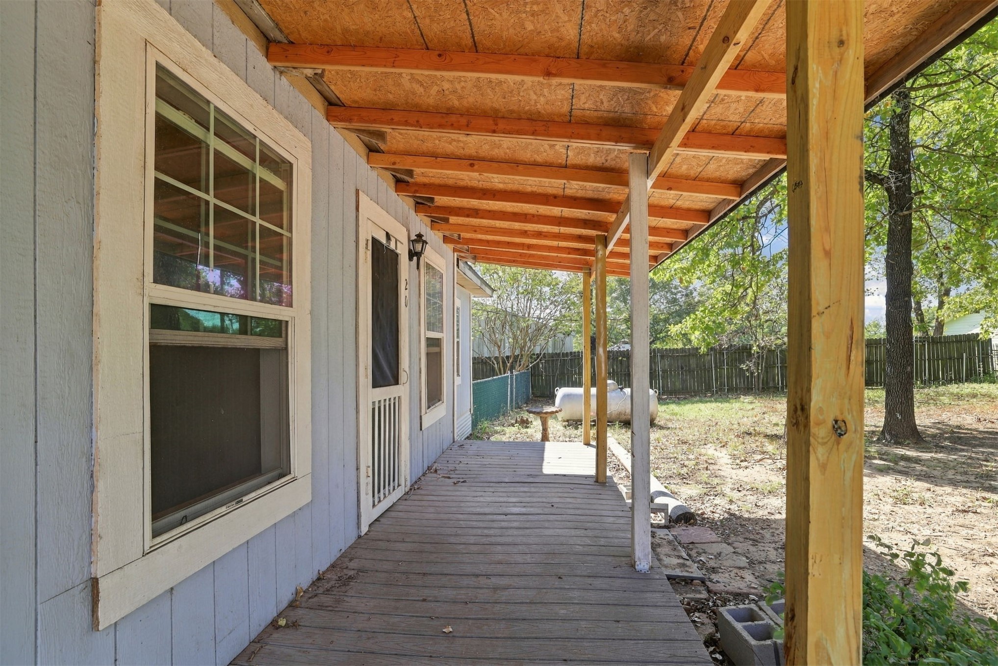 20 Third Property Photo 3
