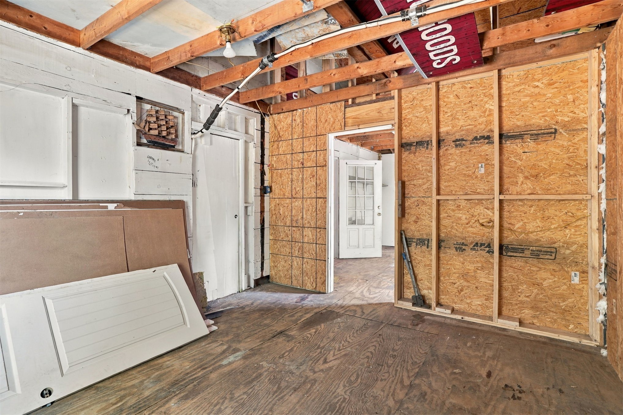 20 Third Property Photo 16