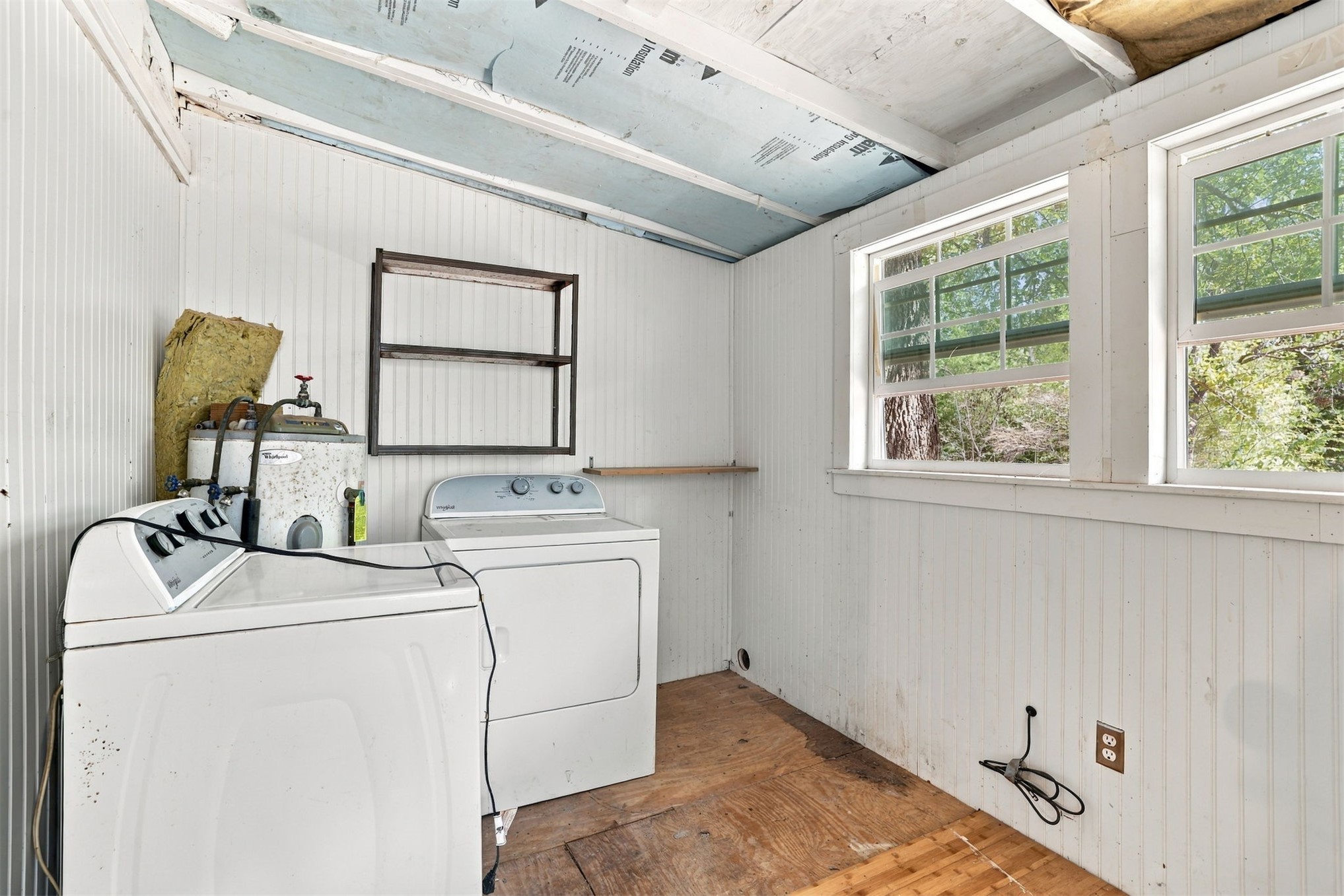 20 Third Property Photo 17