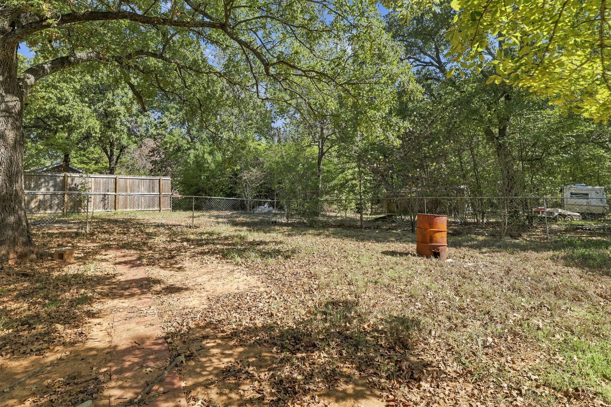 20 Third Property Photo 18