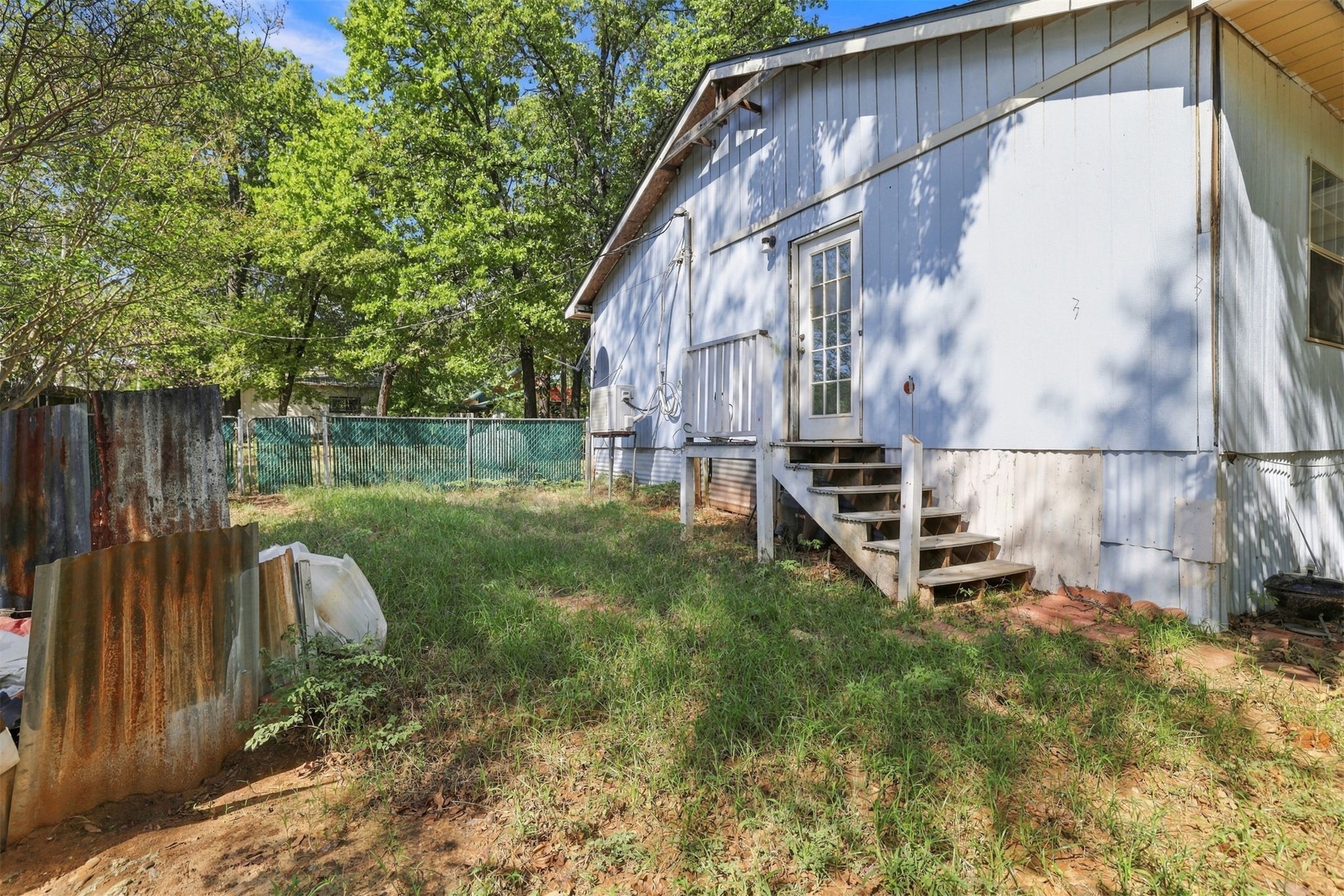 20 Third Property Photo 20