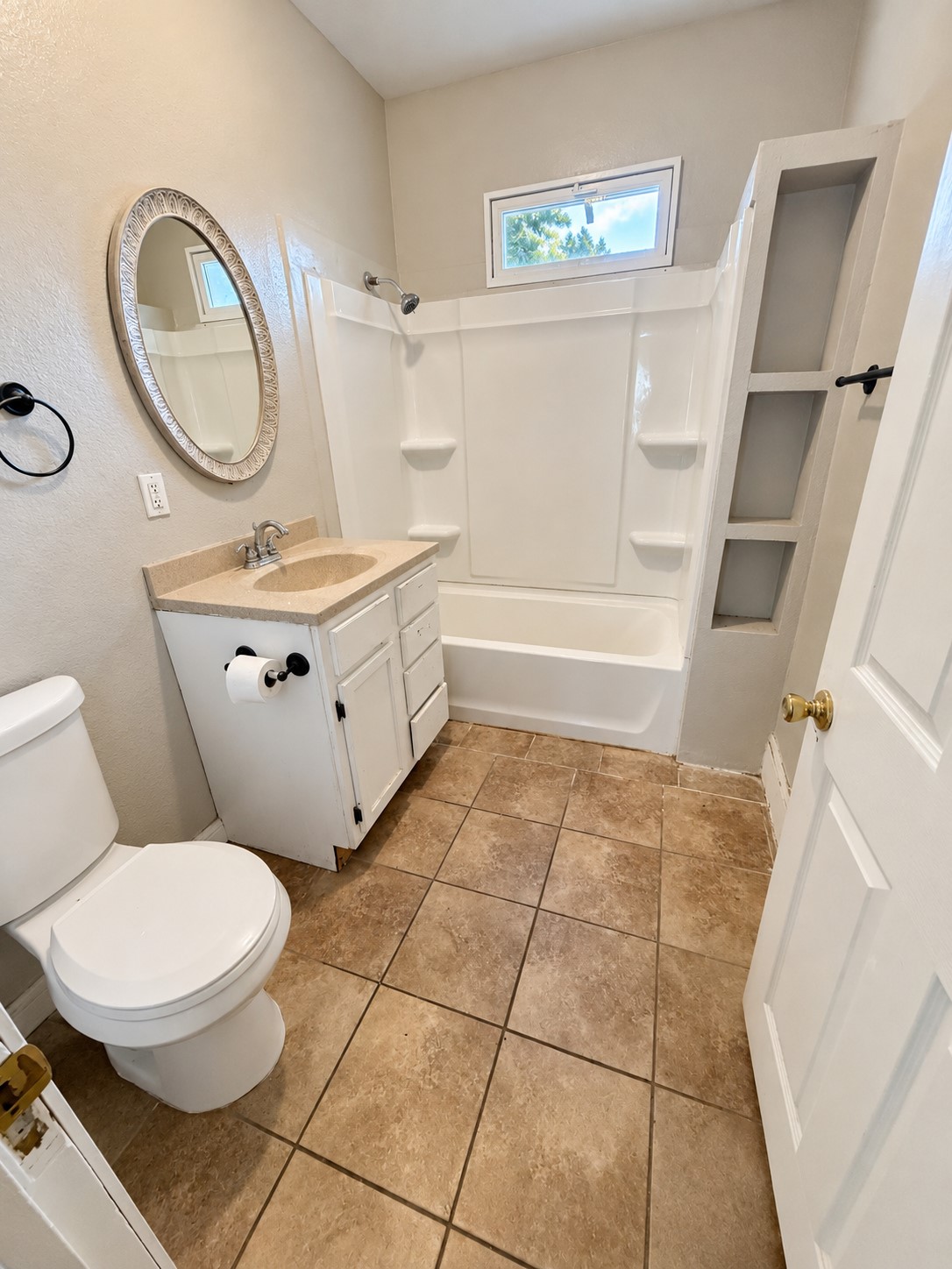 415 I Sw Property Photo 10
