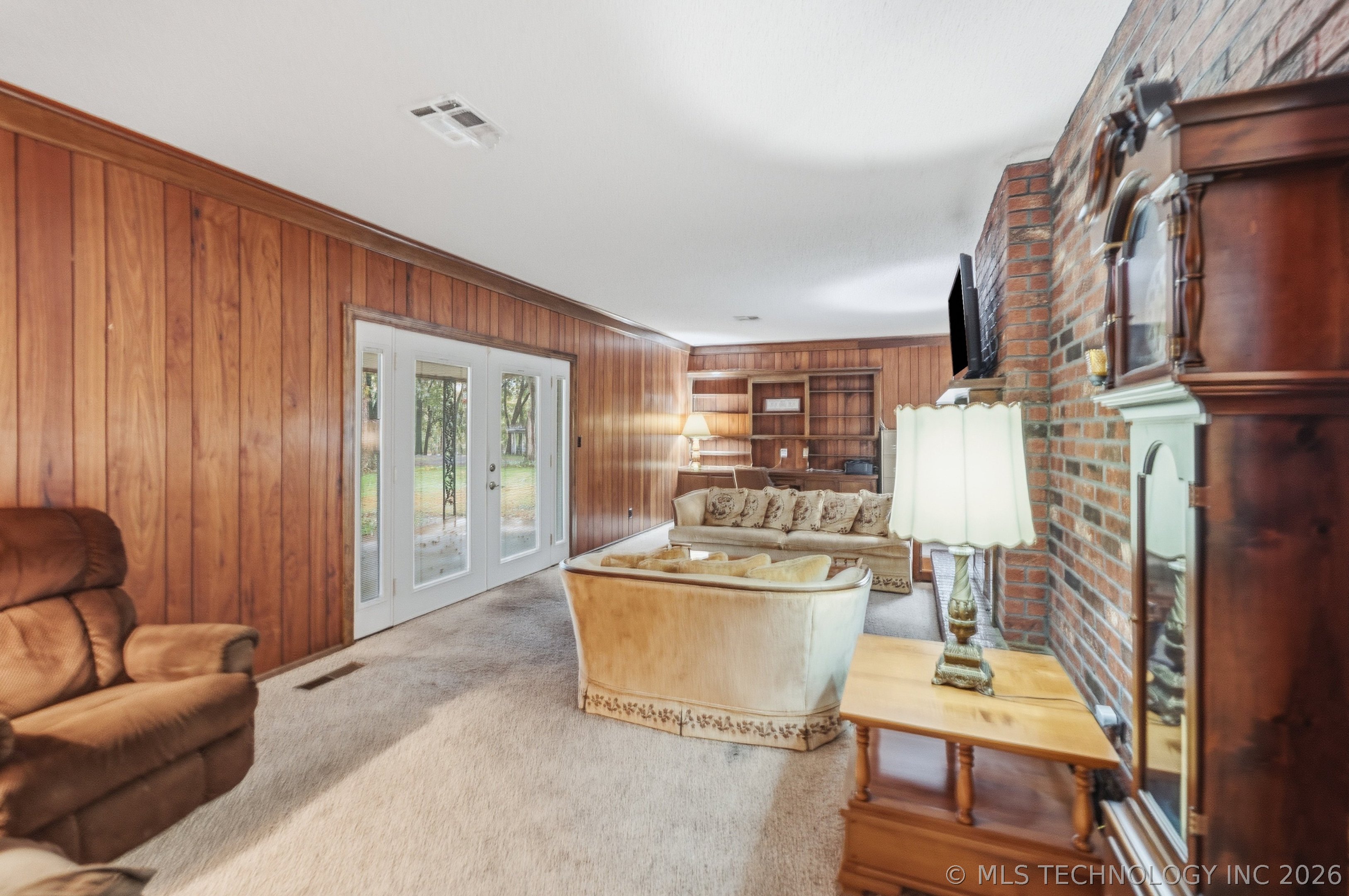 22025 S Wildwood Lane Property Photo 7