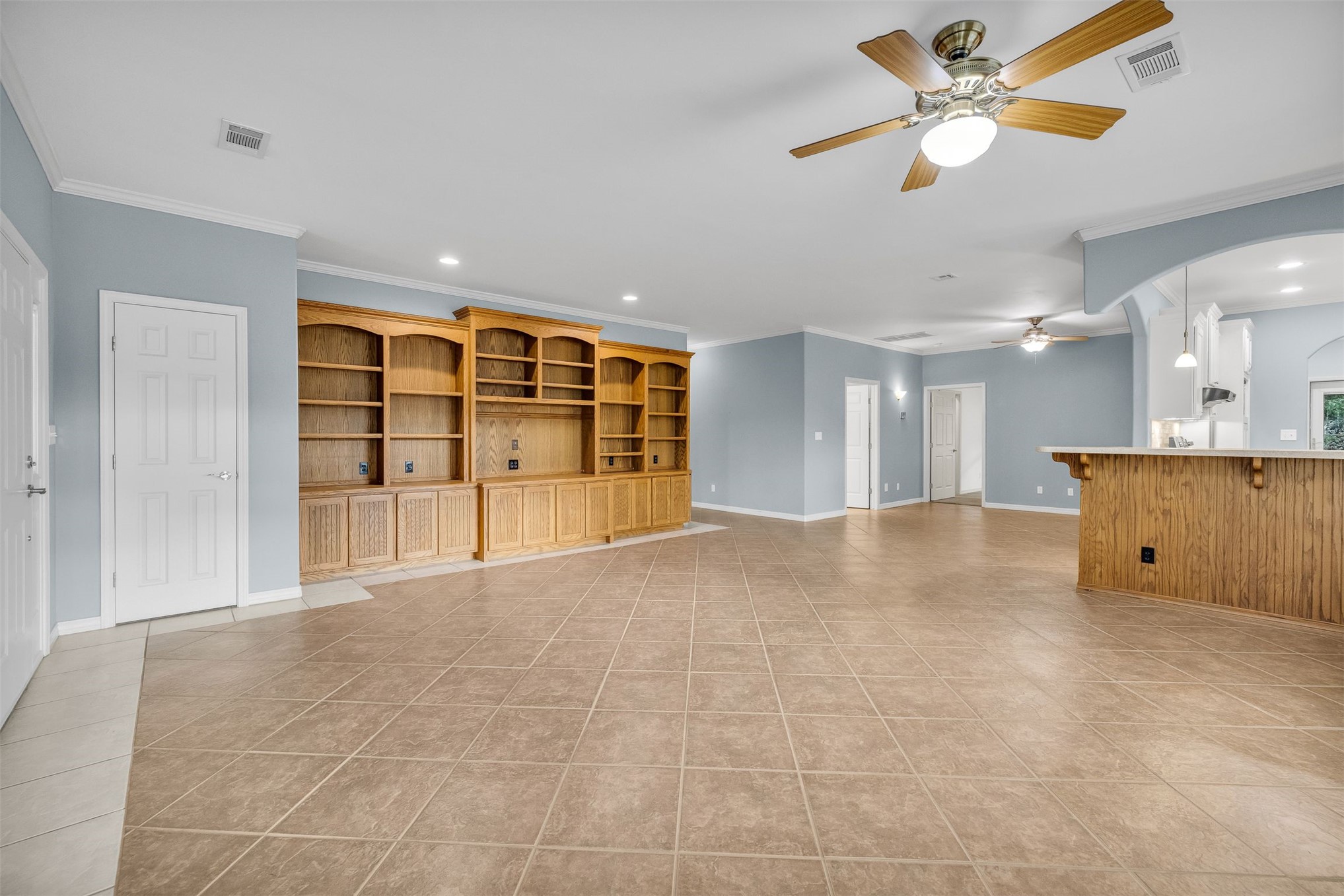 4225 Greentree Way 17a Property Photo 4