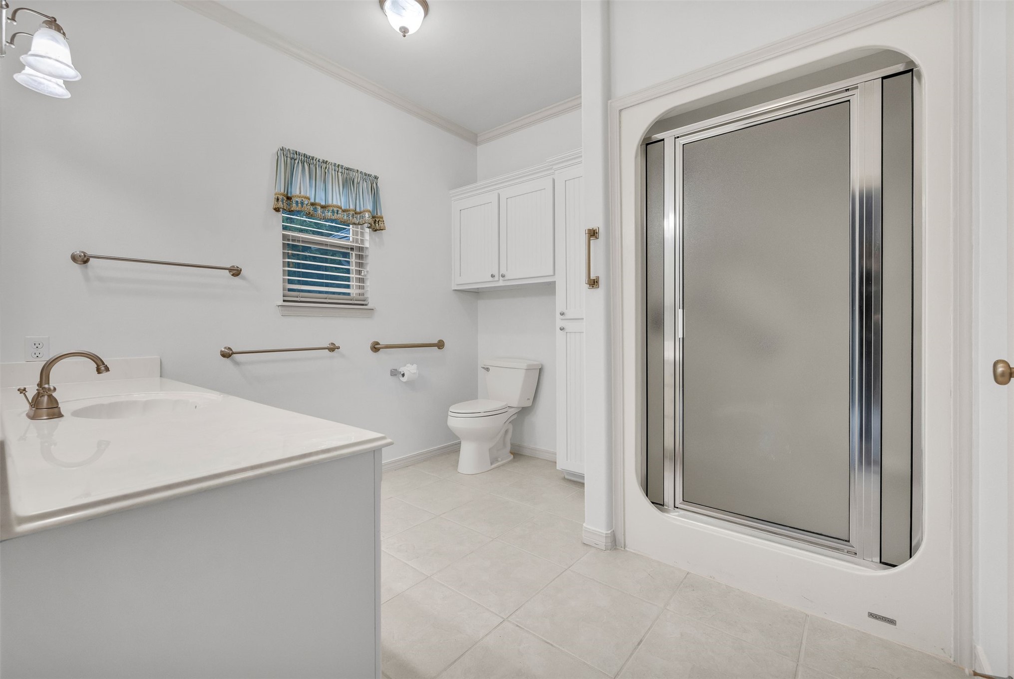 4225 Greentree Way 17a Property Photo 15