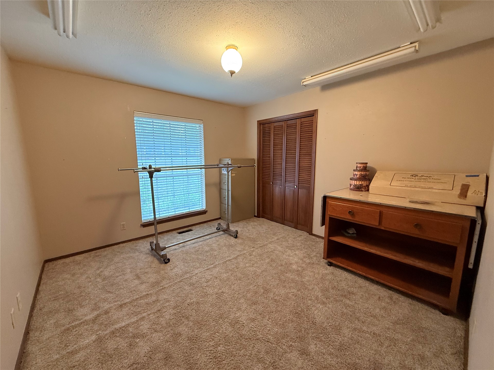 2711 Kingston Street Property Photo 28