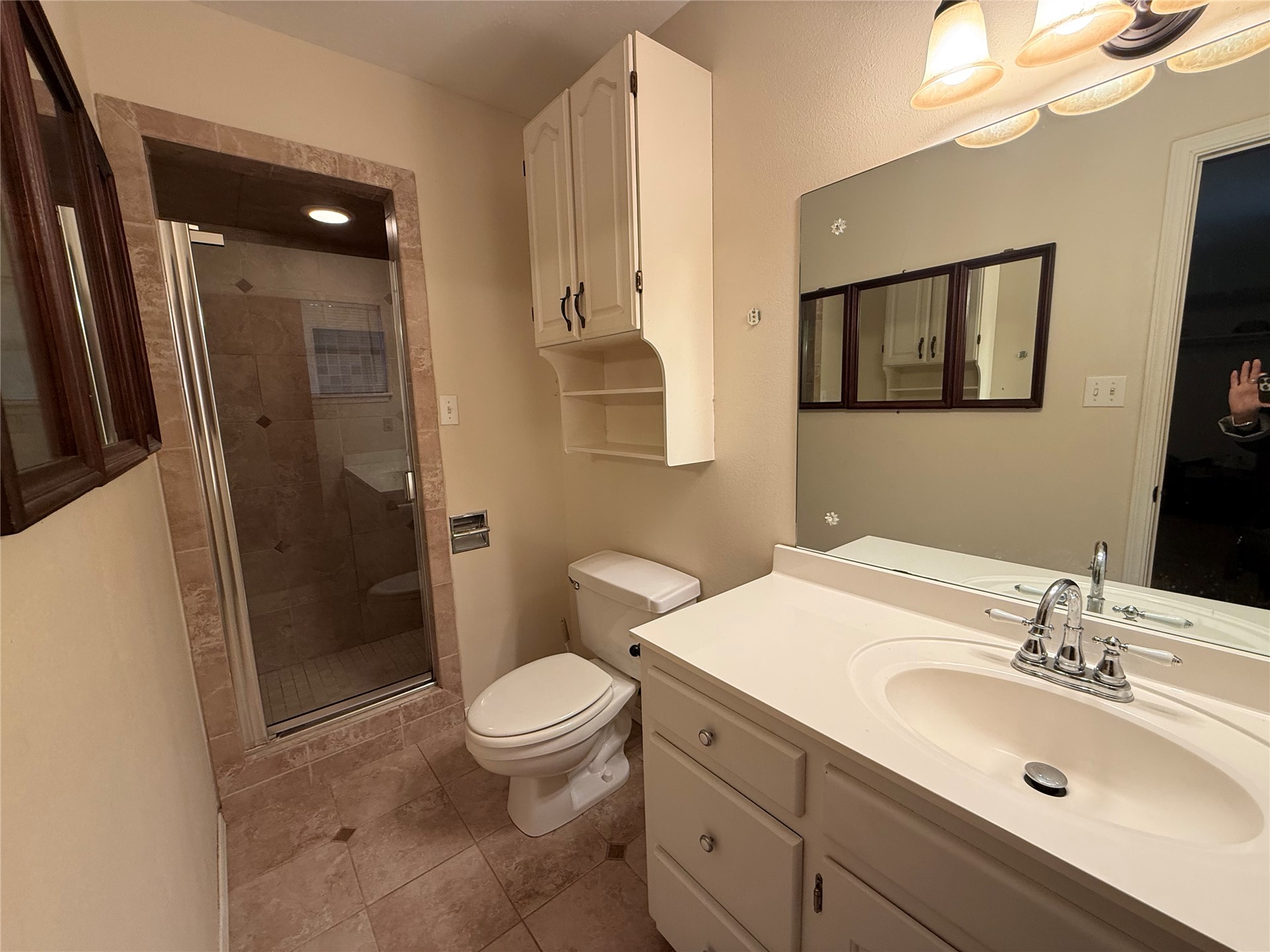 2711 Kingston Street Property Photo 39