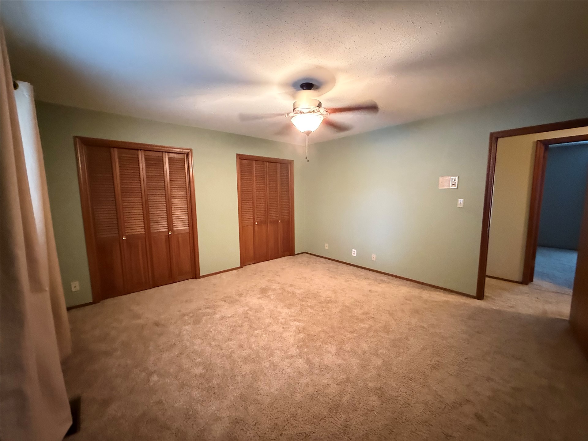2711 Kingston Street Property Photo 42