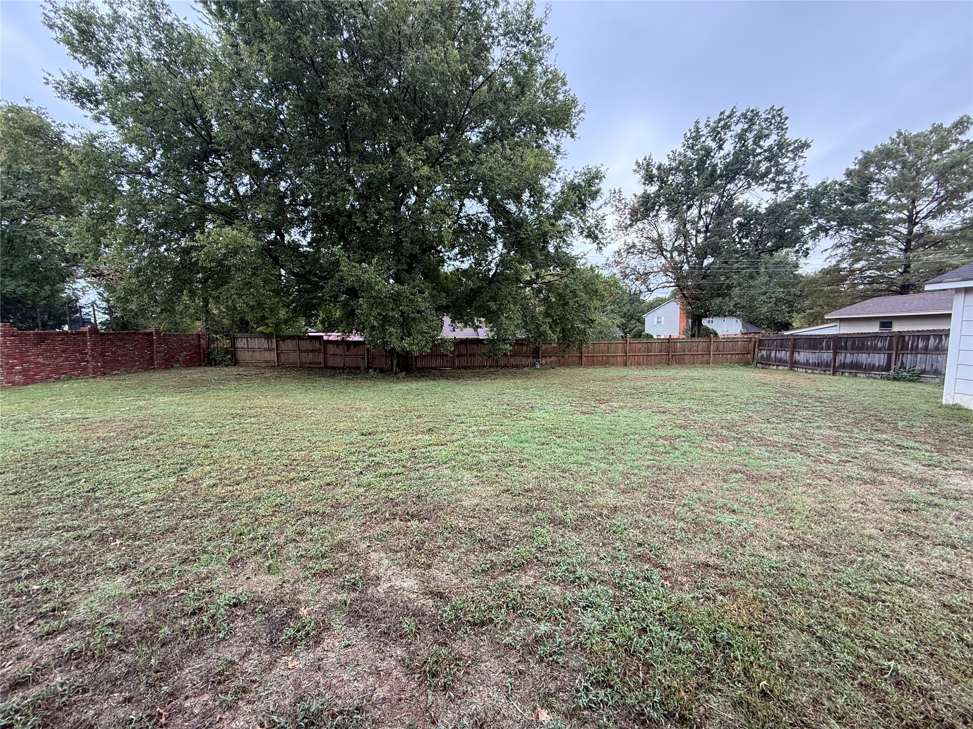 2711 Kingston Street Property Photo 46