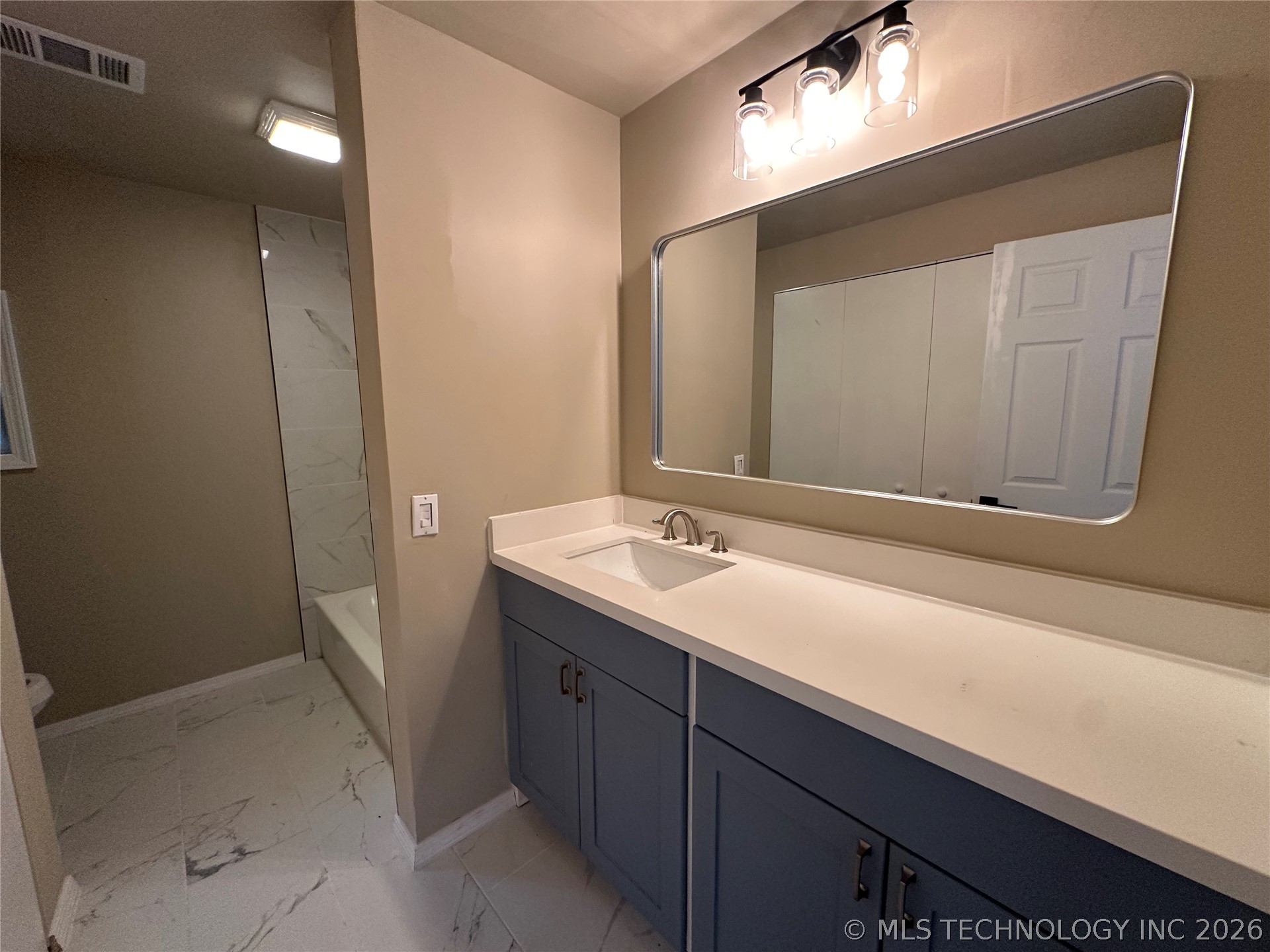 1402 Cherry Street Property Photo 10
