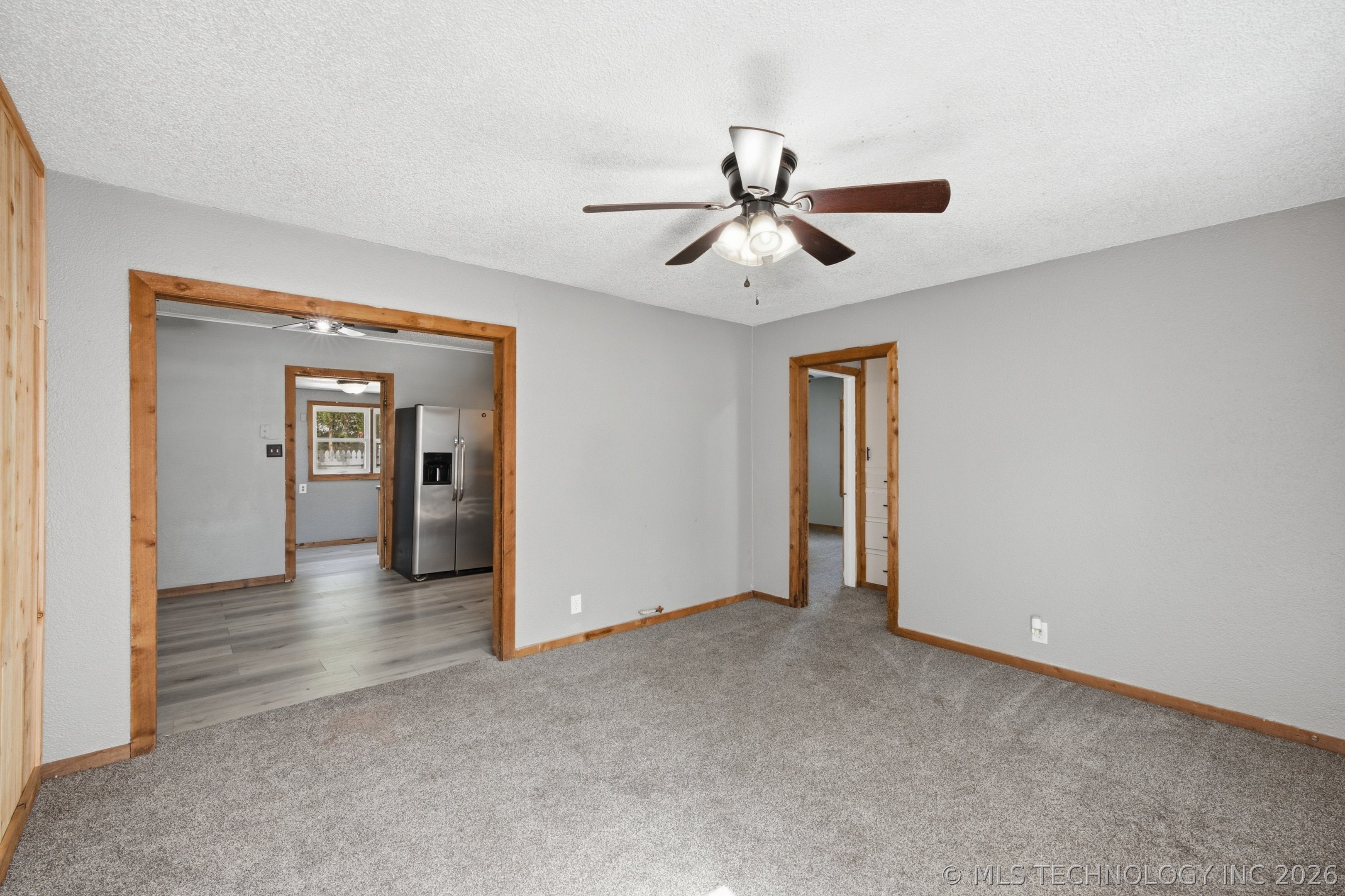 2028 Haskell Boulevard Property Photo 6