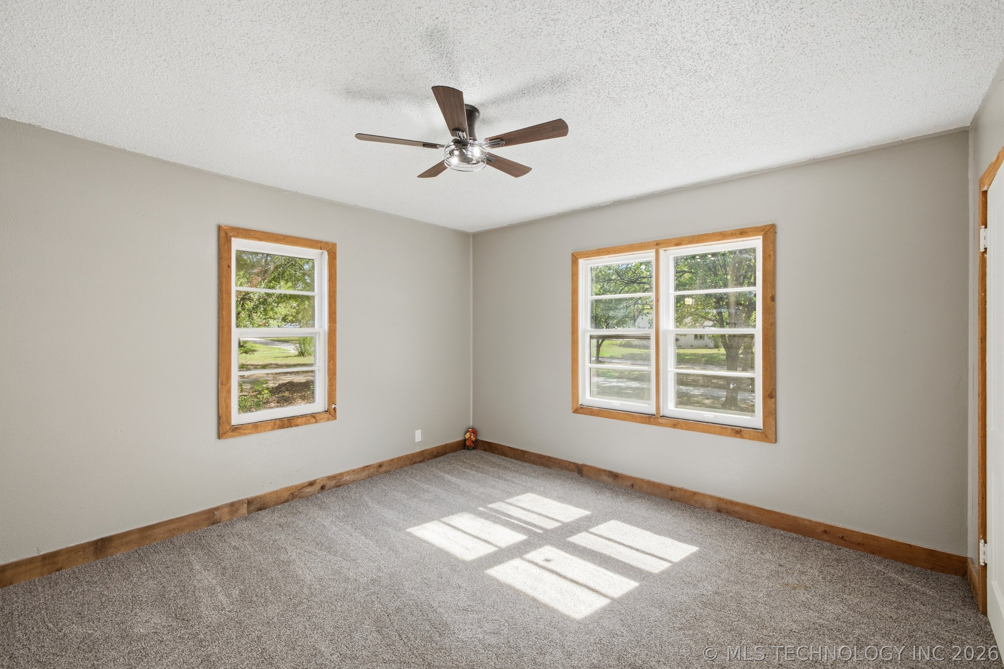 2028 Haskell Boulevard Property Photo 14