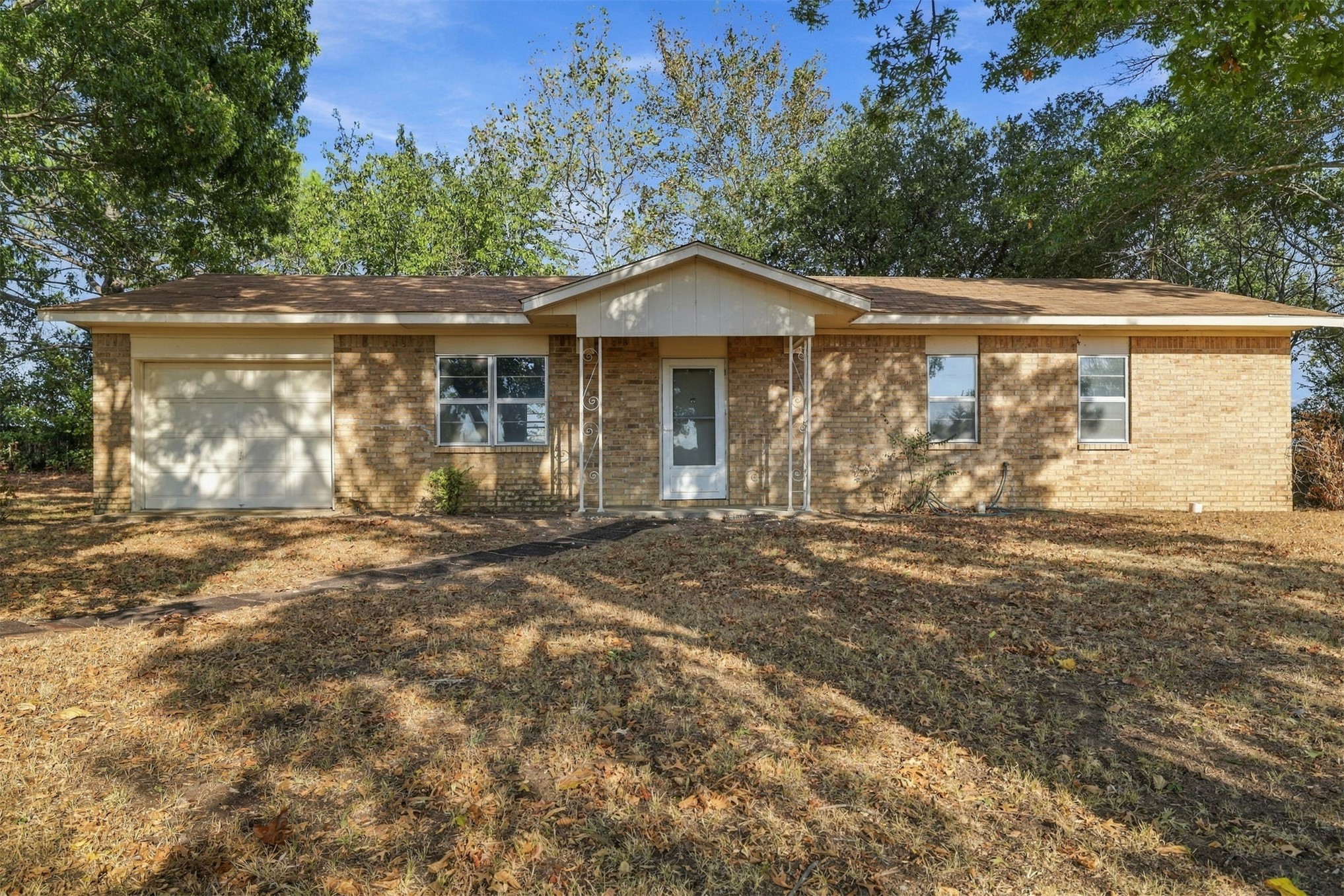 1409 Streetman Road Property Photo 1