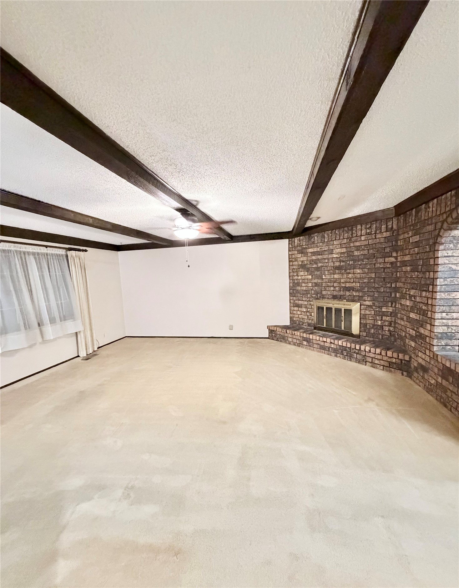 415 N Gum Street Property Photo 7