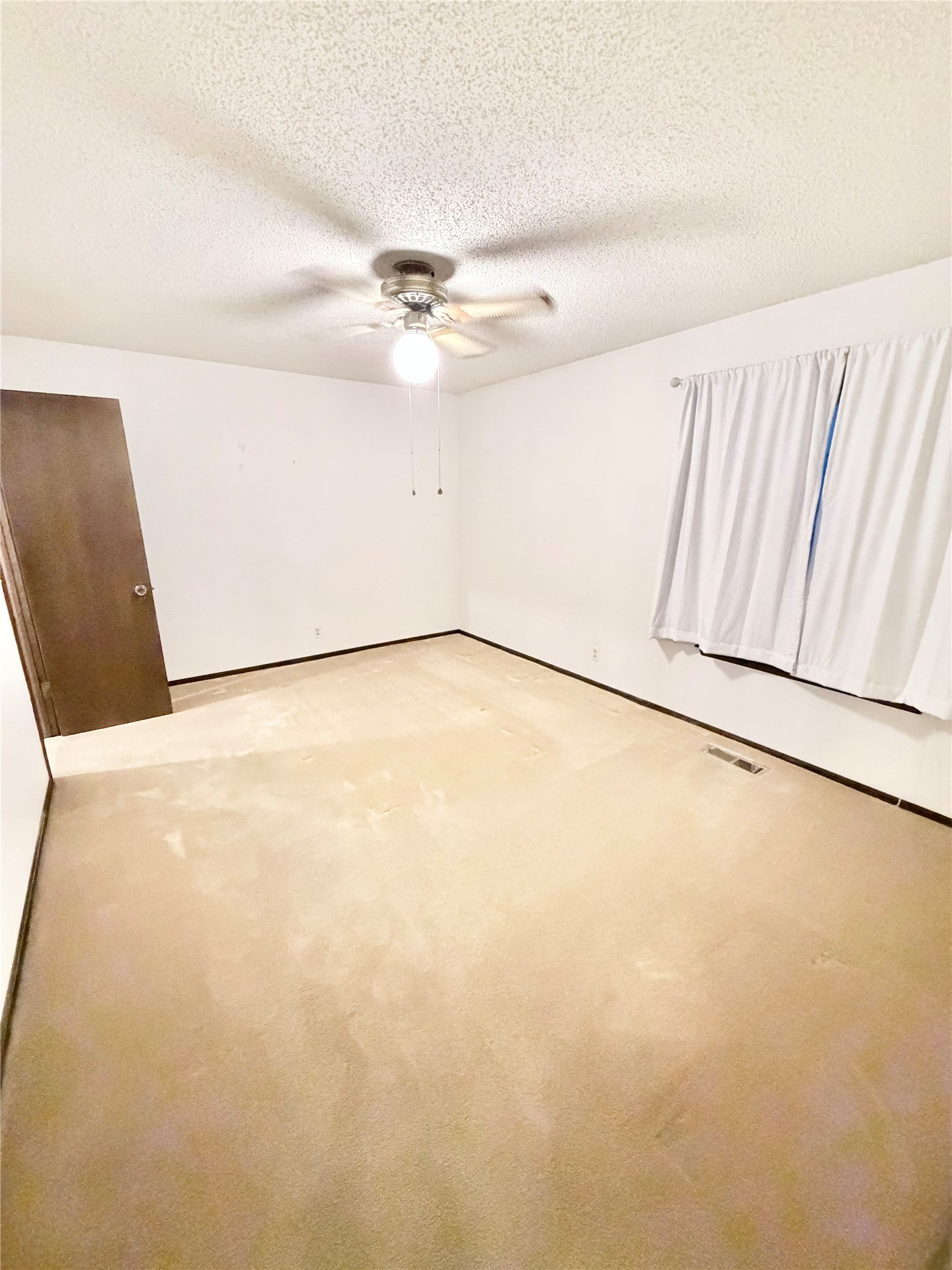 415 N Gum Street Property Photo 12