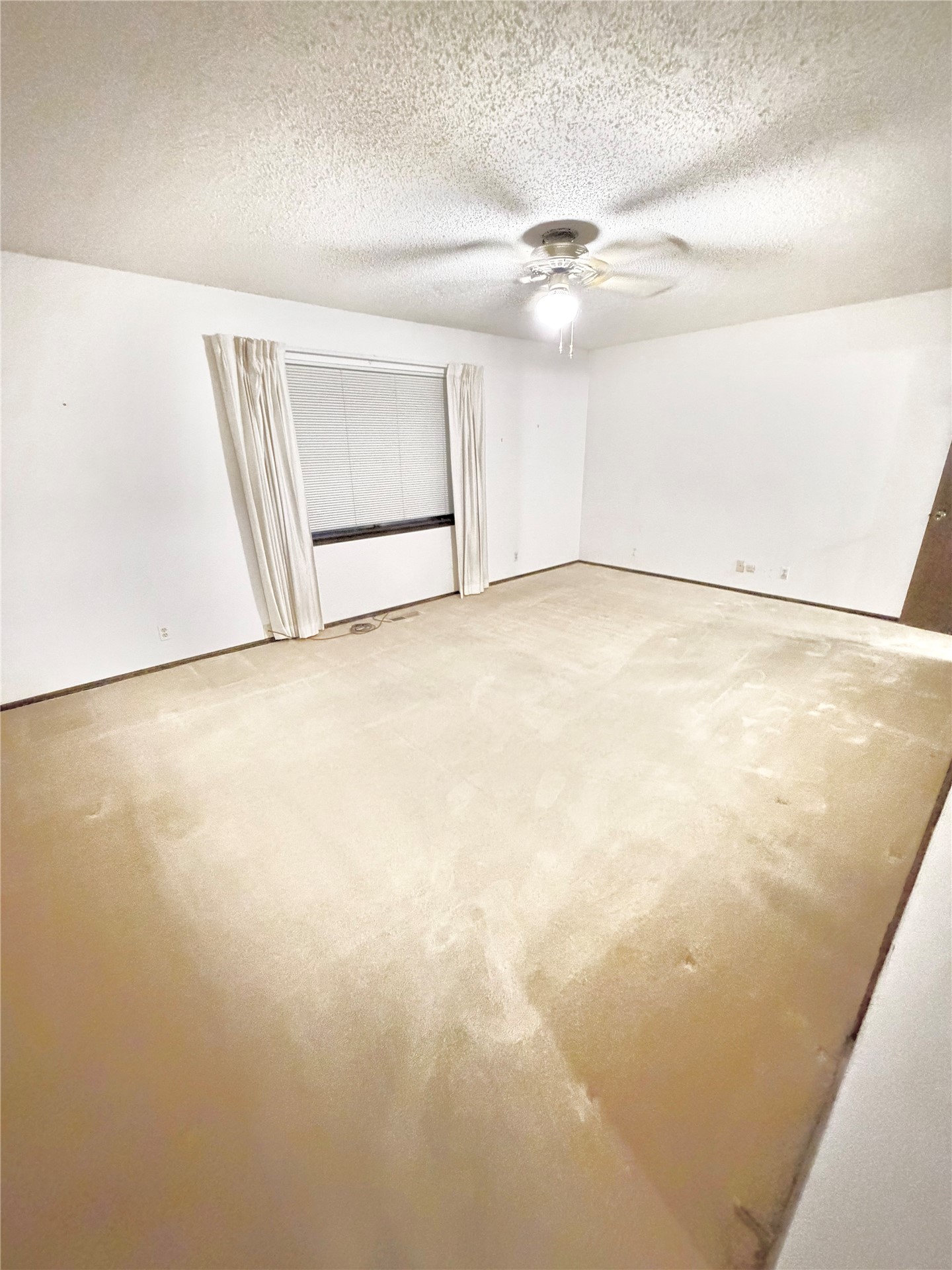 415 N Gum Street Property Photo 15
