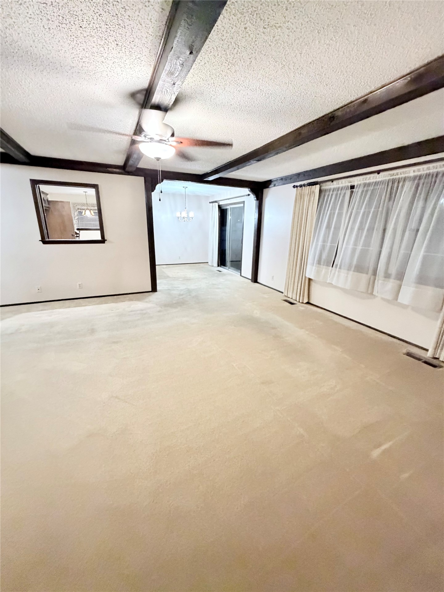 415 N Gum Street Property Photo 18