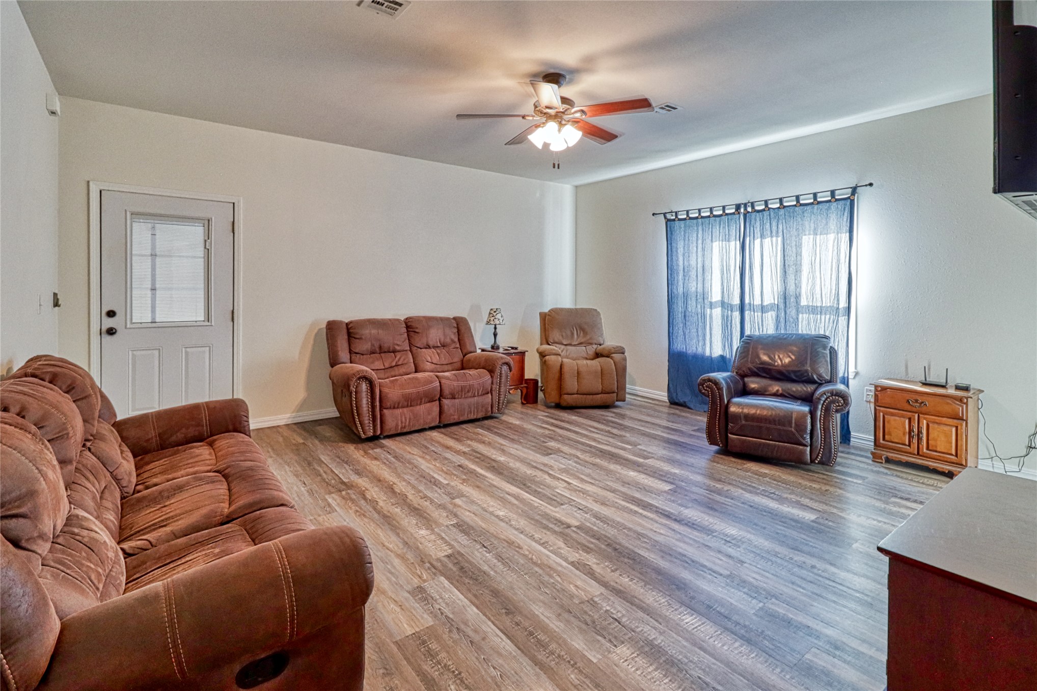 13006 S 85th Street E Property Photo 4