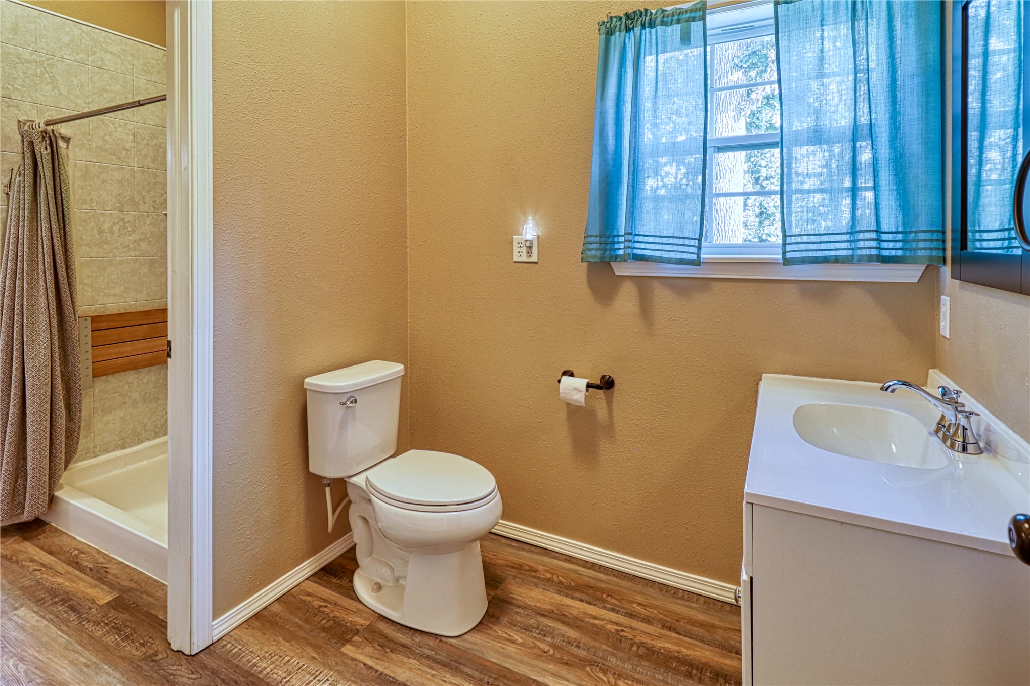 13006 S 85th Street E Property Photo 14