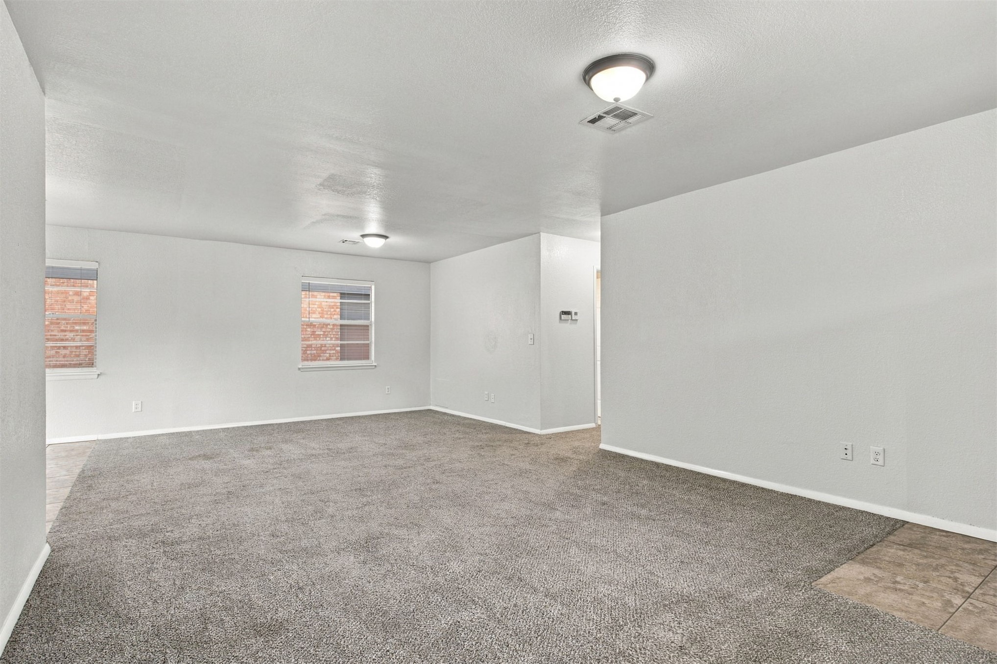 1947 S Fern Avenue Property Photo 9