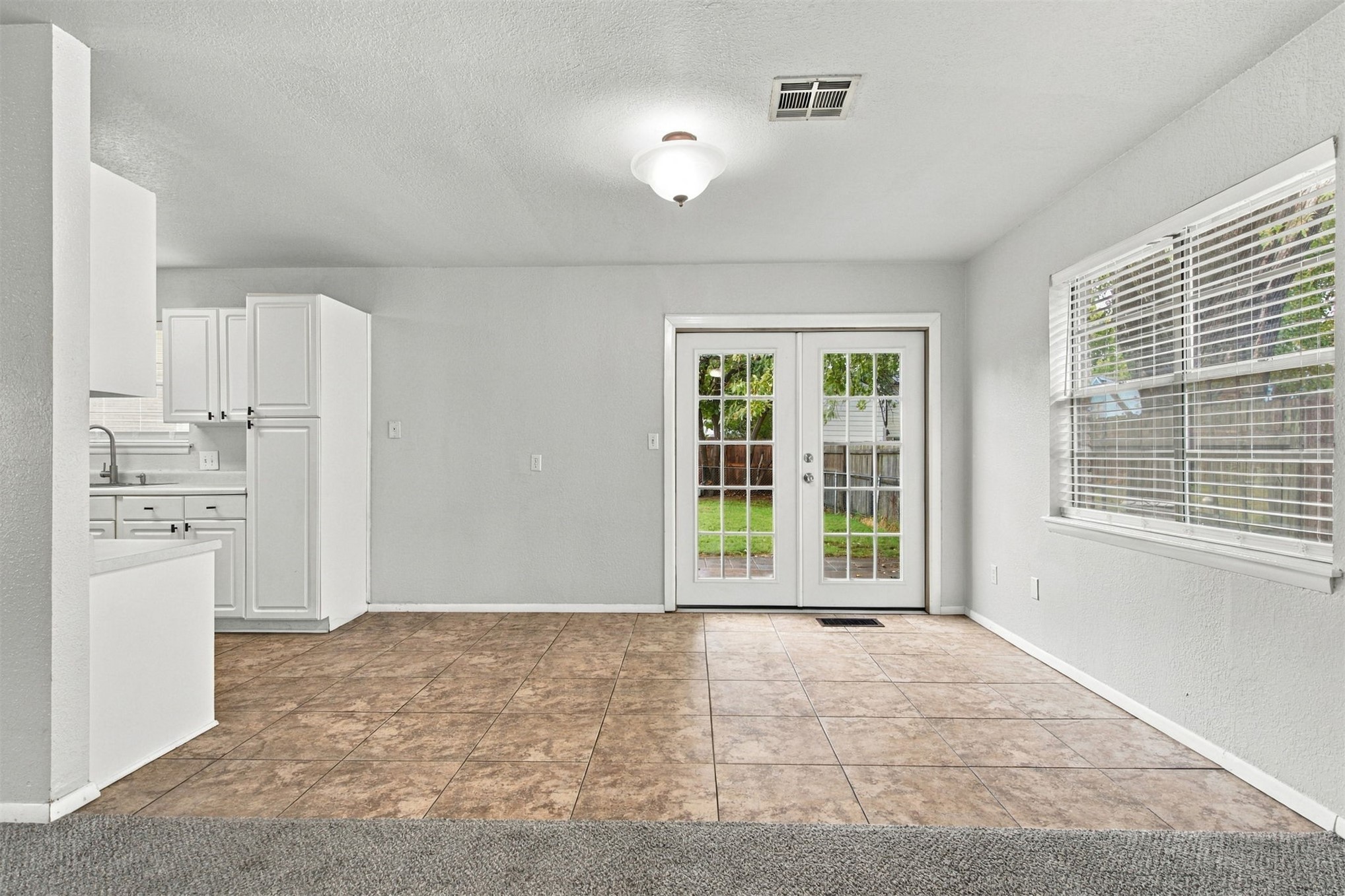 1947 S Fern Avenue Property Photo 14