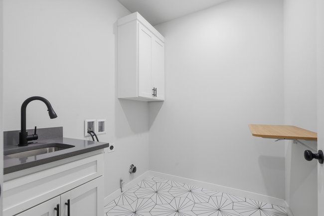 5380 Maplewood Lane Property Photo 35