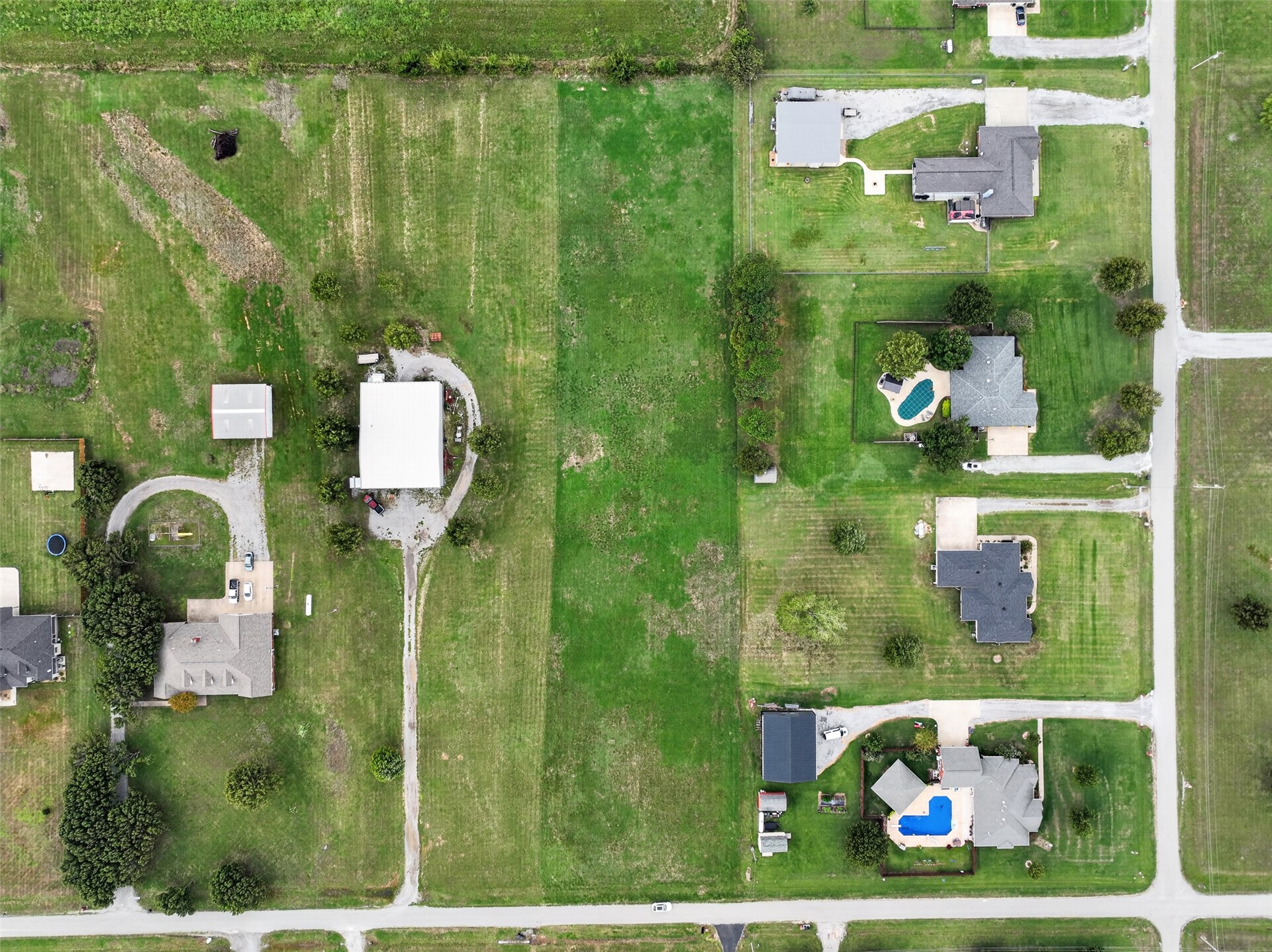 Rhonda Street Property Photo 7