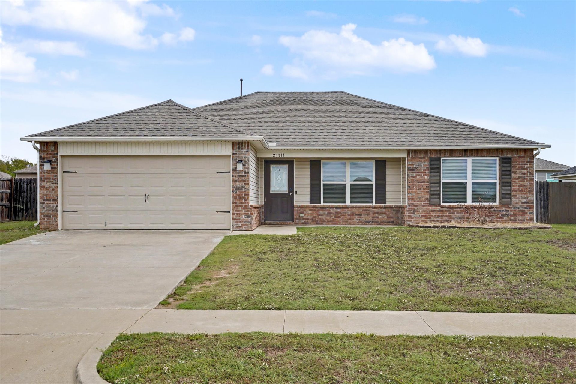 23311 S Jewell Drive Property Photo 1