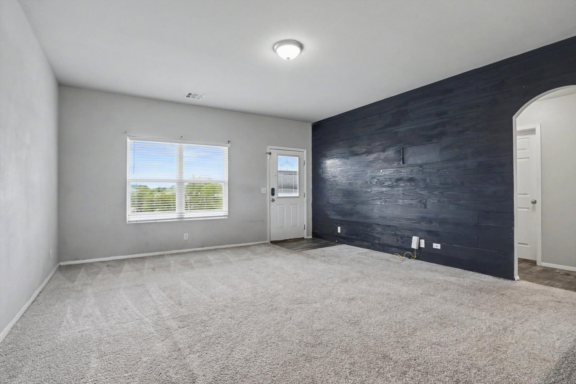 23311 S Jewell Drive Property Photo 3