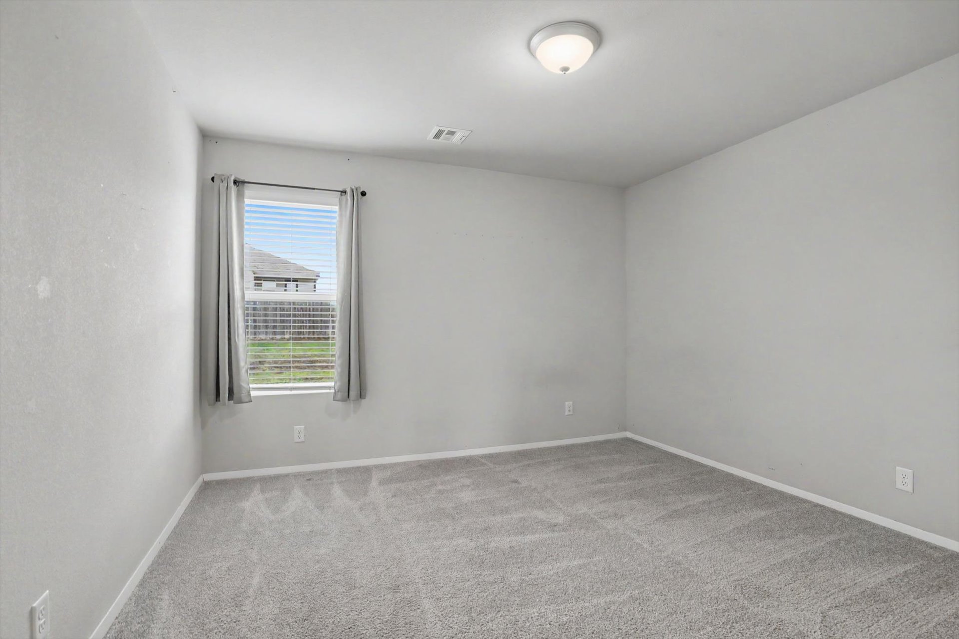 23311 S Jewell Drive Property Photo 13
