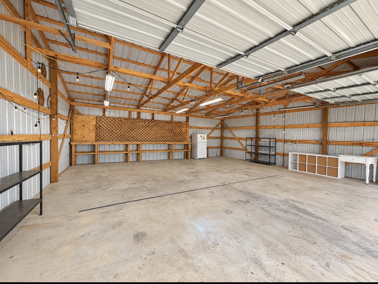 10549 N Perry Road Property Photo 4