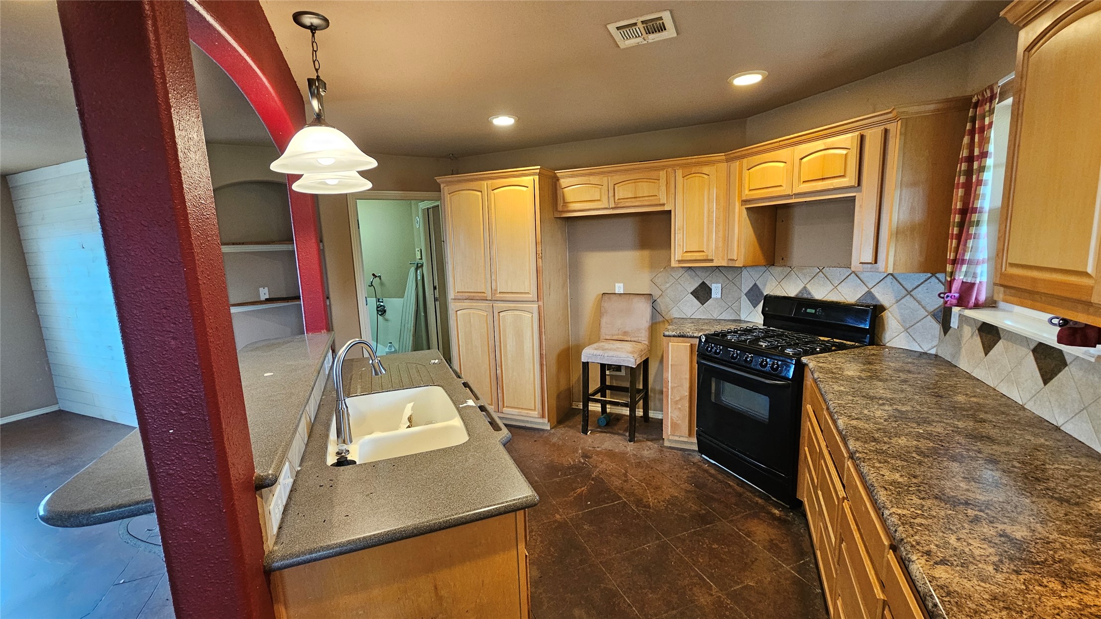 3470 N 335 Road Property Photo 8