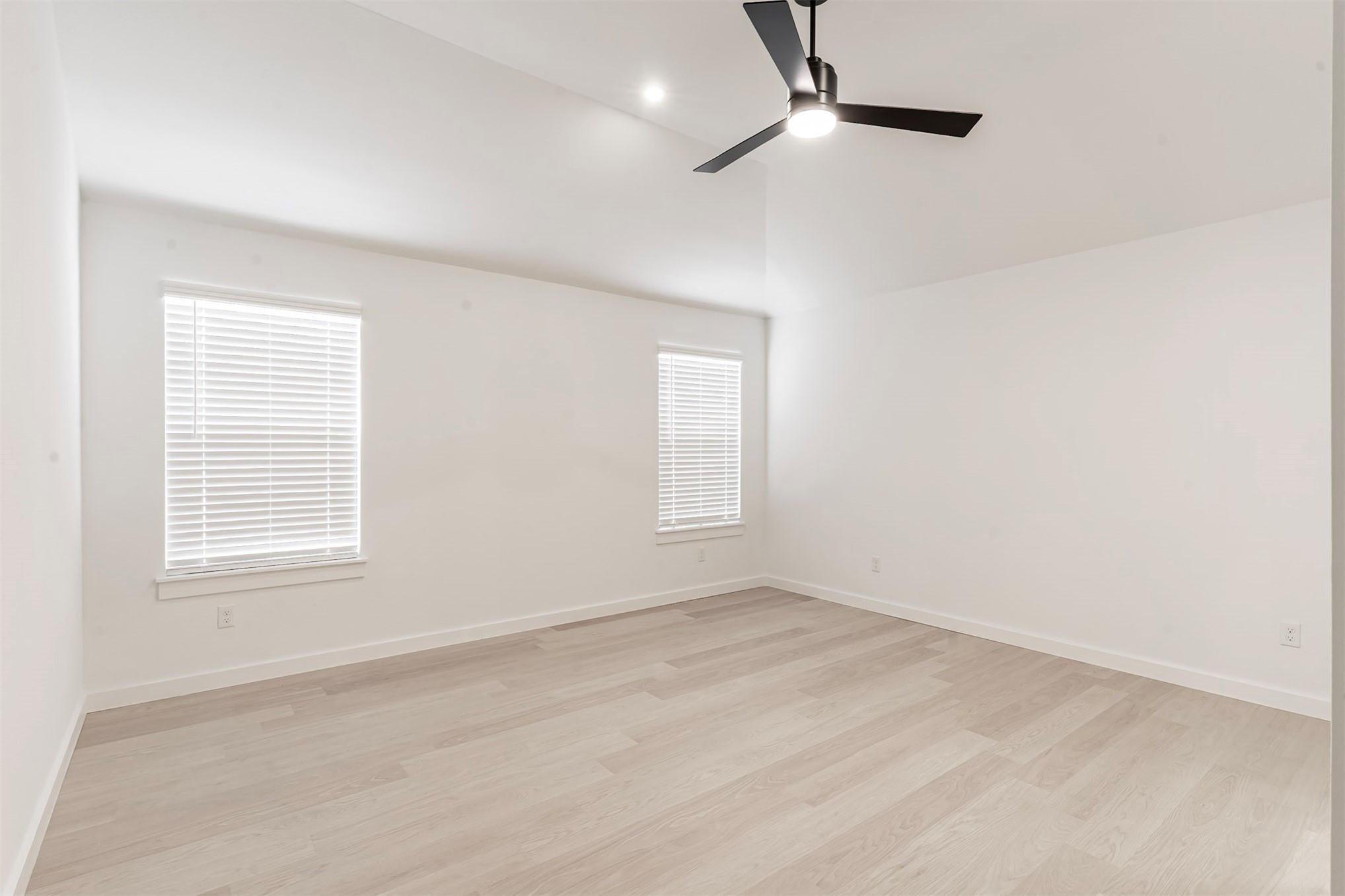100 S 26th Street Property Photo 6