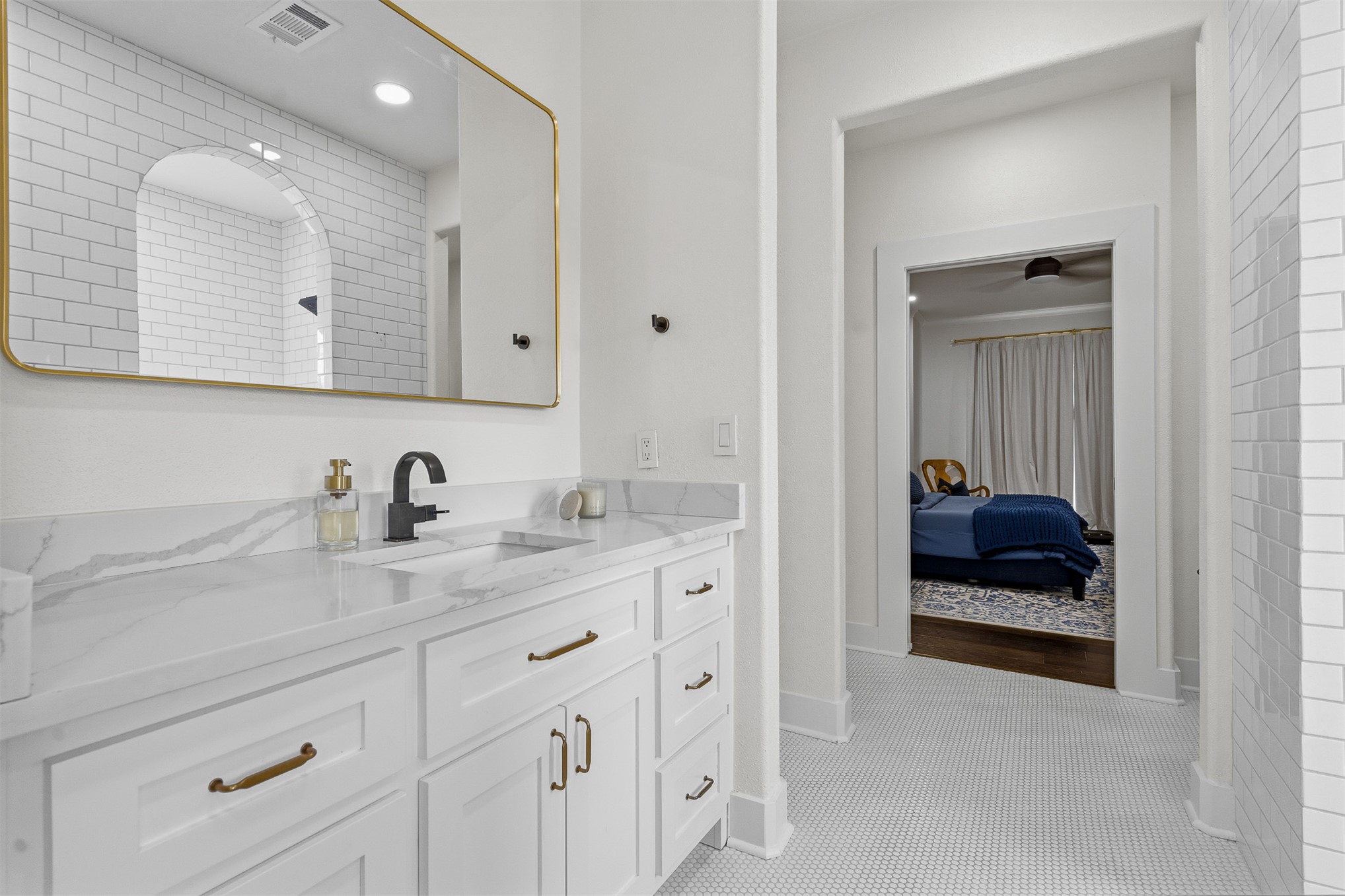 1709 Southern Hills Drive Property Photo 32