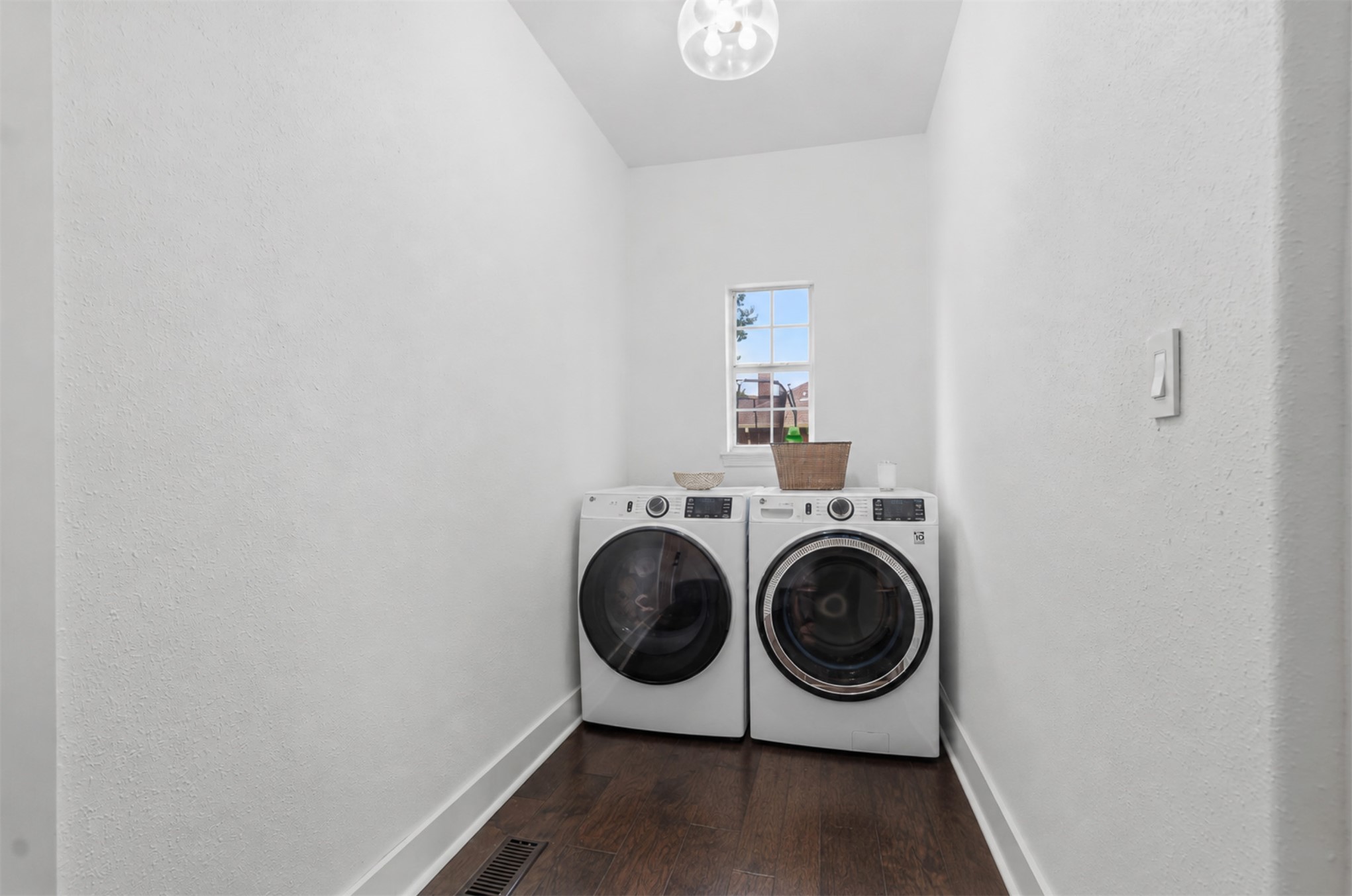 1709 Southern Hills Drive Property Photo 48