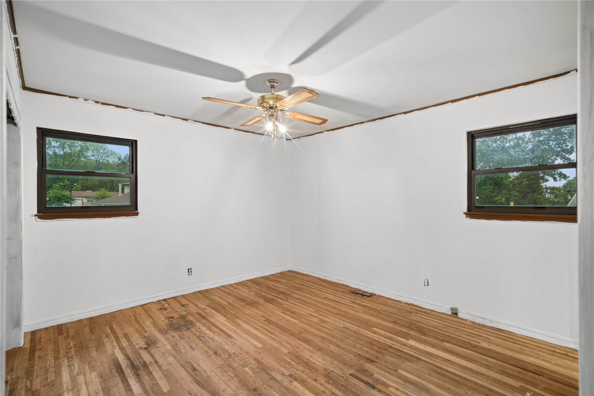 1318 N Main Street Property Photo 17