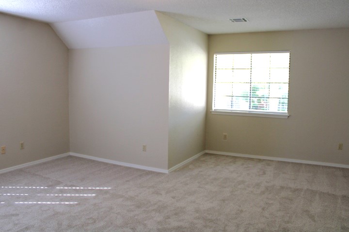 8813 S 71st East Avenue E Property Photo 30