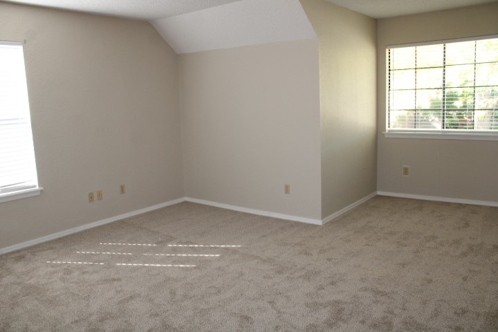 8813 S 71st East Avenue E Property Photo 31