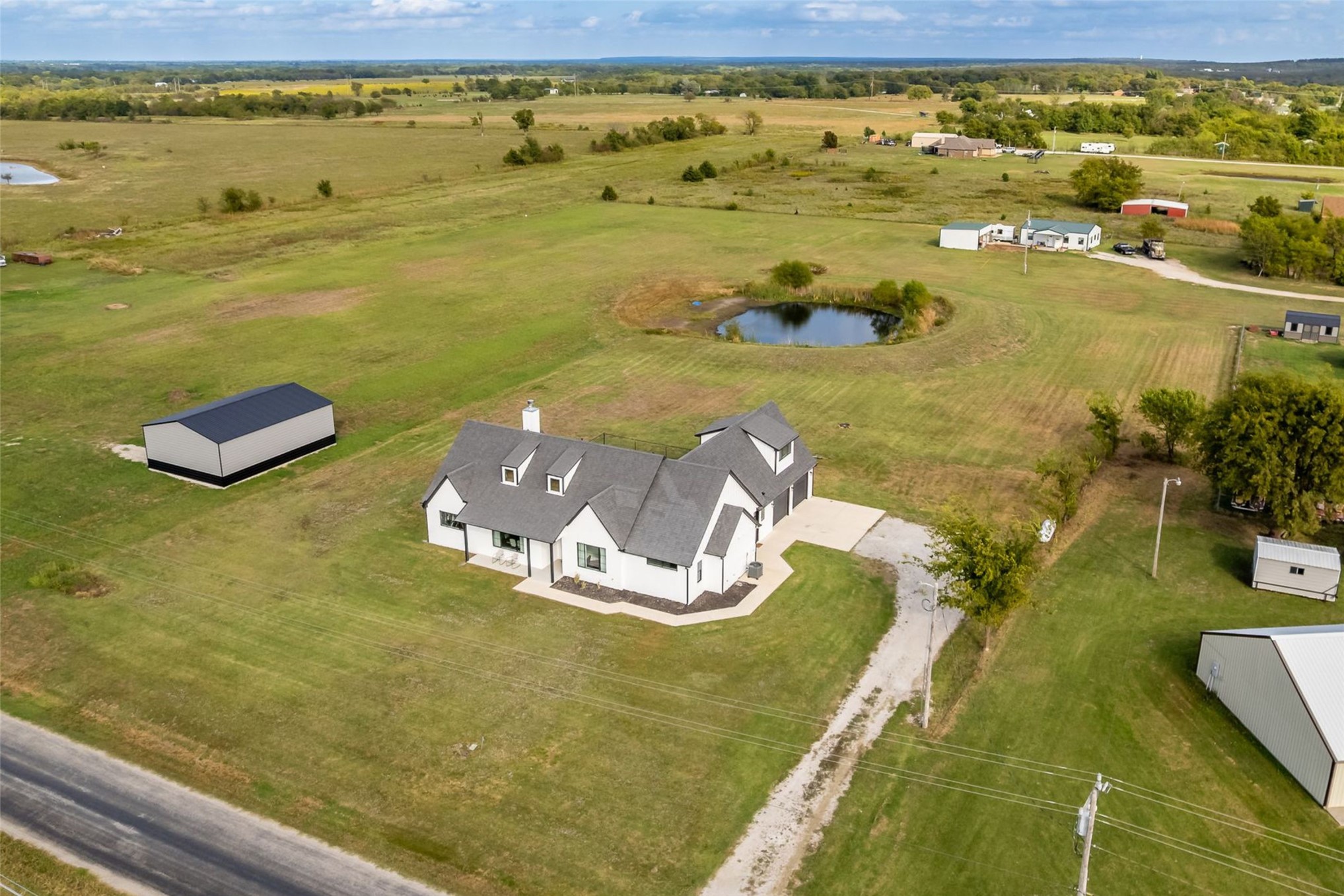 2936 N 205 Road Property Photo 1