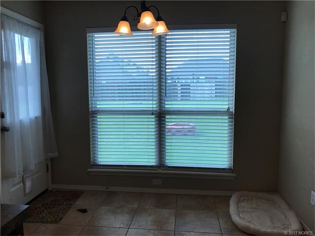 3404 E Vail Street Property Photo 10