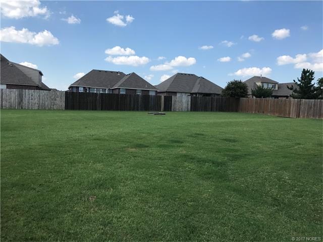 3404 E Vail Street Property Photo 20