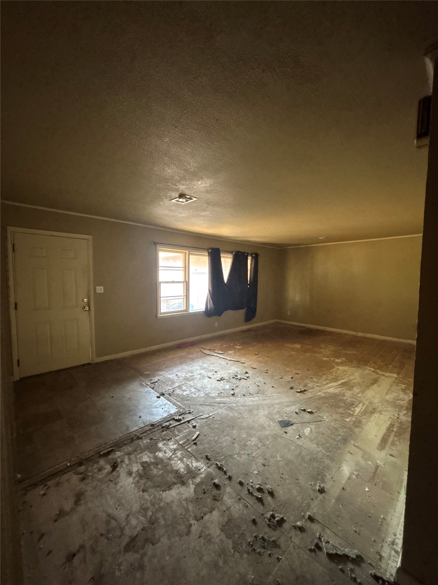 418 W Rogers Boulevard Property Photo 12