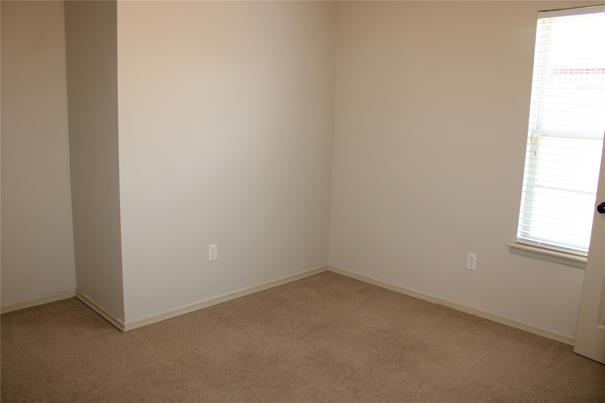 3008 W Mobile Place Property Photo 13