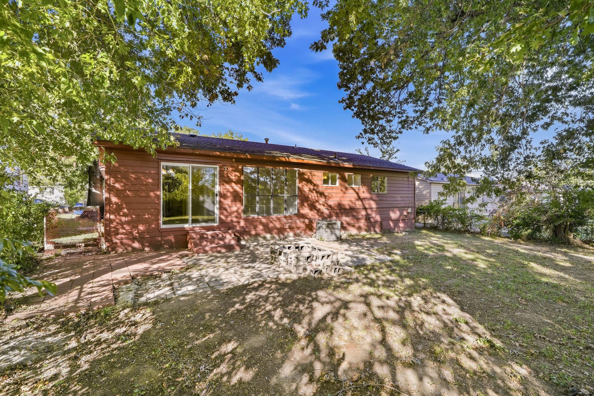 2018 E 49th Street N Property Photo 5