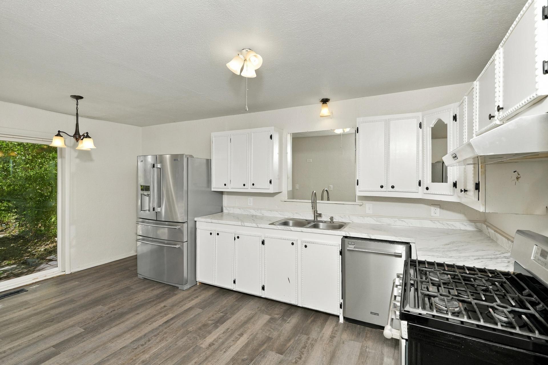 2018 E 49th Street N Property Photo 9